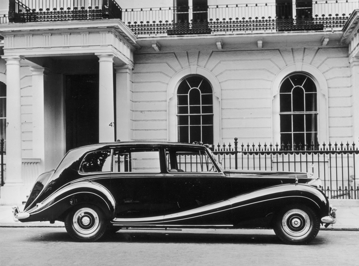 Rolls-Royce Phantom sau 100 năm "ra đời" thay đổi như thế nào?- Ảnh 6. Rolls-Royce Phantom sau 100 năm "ra đời" thay đổi như thế nào?- Ảnh 6.