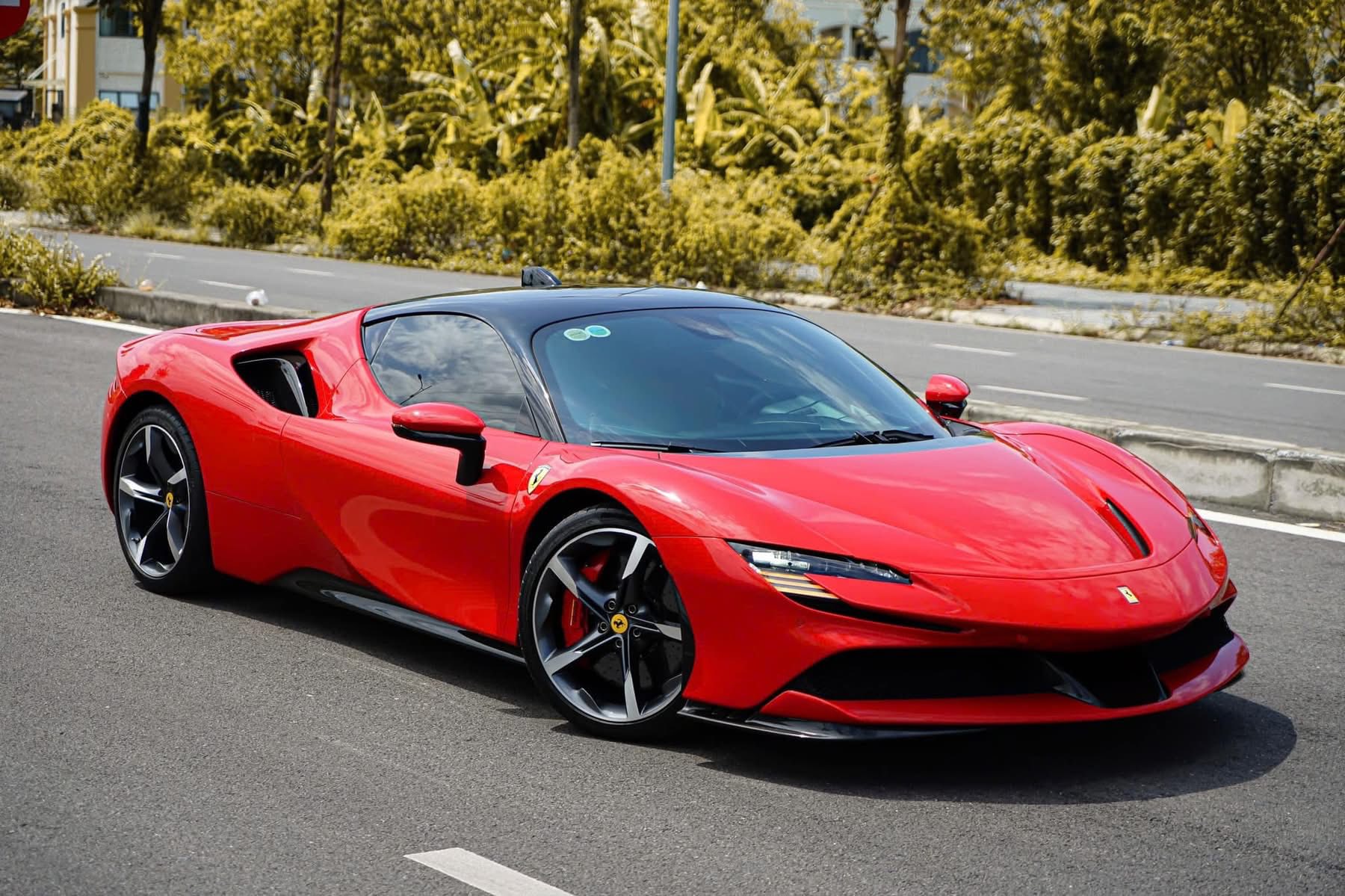 Ferrari SF90 Stradale từng của chồng cũ Lệ Quyên lại được rao bán: Giá trên 20 tỷ đồng, đủ mua 2 chiếc G63, mới chạy 8.000km sau 3 năm về nước- Ảnh 2. Ferrari SF90 Stradale từng của chồng cũ Lệ Quyên lại được rao bán: Giá trên 20 tỷ đồng, đủ mua 2 chiếc G63, mới chạy 8.000km sau 3 năm về nước- Ảnh 2.