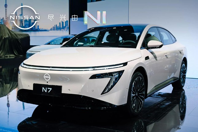 Nissan ra mắt xe điện giá rẻ- Ảnh 5. Nissan ra mắt xe điện giá rẻ- Ảnh 5.