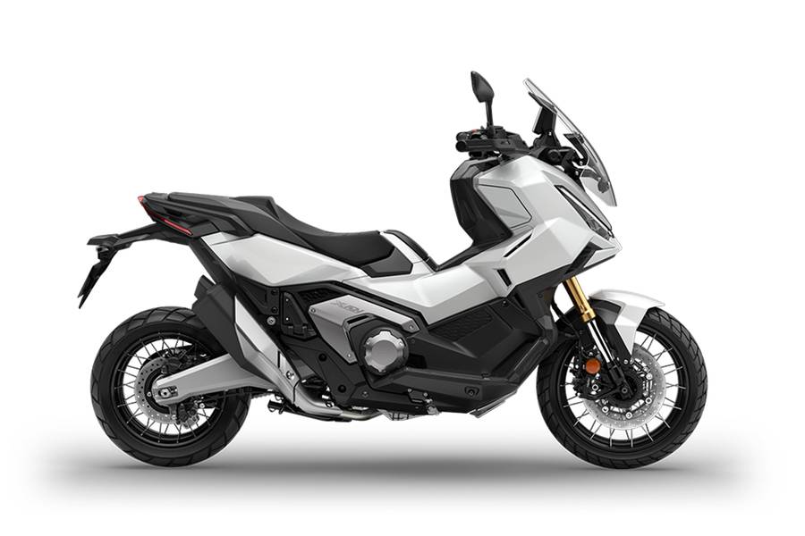 Mẫu xe tay ga khủng n&agrave;y của nh&agrave; Honda được trang bị cốp 22 l&iacute;t v&agrave; mạnh gấp 3,5 lần Honda SH 160i- Ảnh 2.