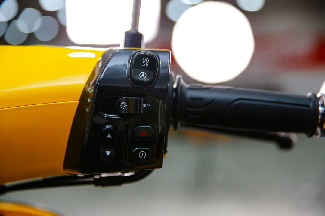 Xe ga dáng cổ của Honda chính thức mở bán: Thiết kế đỉnh như SH Mode, có ABS 2 kênh - ăn xăng không tới 2 lít/100 km- Ảnh 6. Xe ga dáng cổ của Honda chính thức mở bán: Thiết kế đỉnh như SH Mode, có ABS 2 kênh - ăn xăng không tới 2 lít/100 km- Ảnh 6.