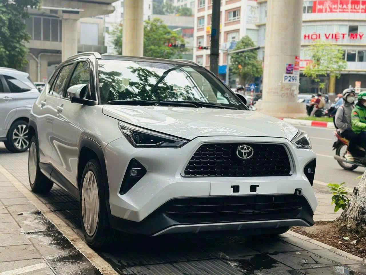 Toyota Corolla Cross giảm giá nhiều nhất 46 triệu đồng: Giá khởi điểm còn 779 triệu, càng làm khó nhóm 'đàn em' Seltos, Creta- Ảnh 10. Toyota Corolla Cross giảm giá nhiều nhất 46 triệu đồng: Giá khởi điểm còn 779 triệu, càng làm khó nhóm 'đàn em' Seltos, Creta- Ảnh 10.