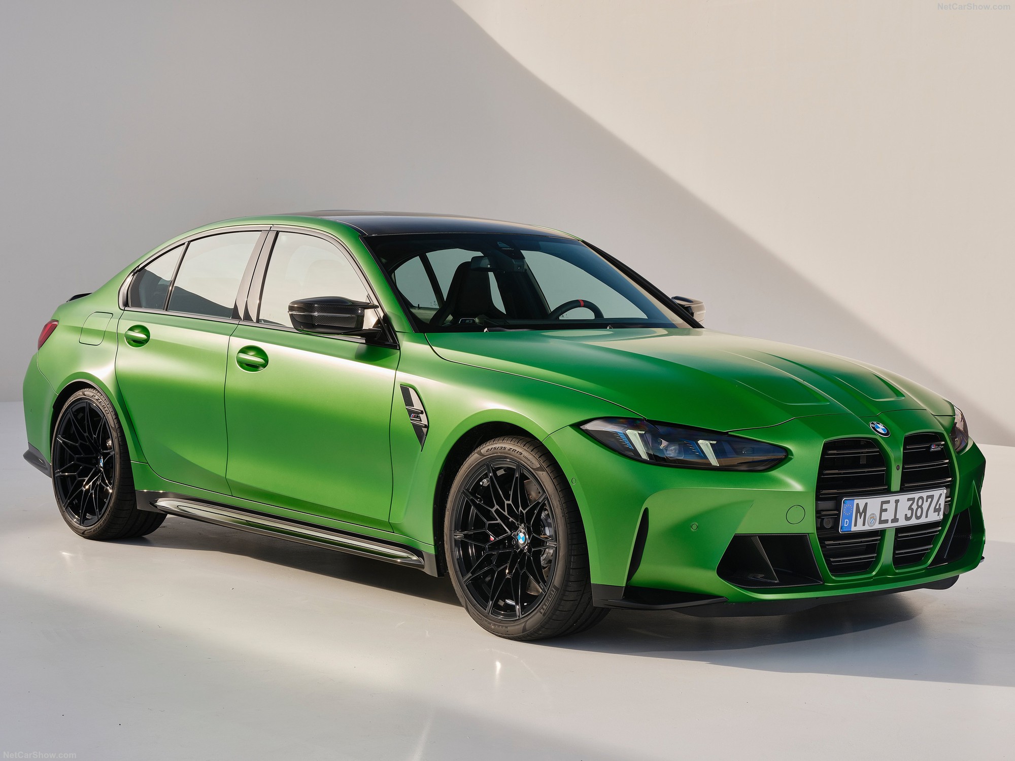 BMW M3, M4 đời mới chính hãng đầu tiên về Việt Nam: Mạnh hơn 500hp, màu cực nổi, riêng option đã tới 1,4 tỷ đồng- Ảnh 15. BMW M3, M4 đời mới chính hãng đầu tiên về Việt Nam: Mạnh hơn 500hp, màu cực nổi, riêng option đã tới 1,4 tỷ đồng- Ảnh 15.
