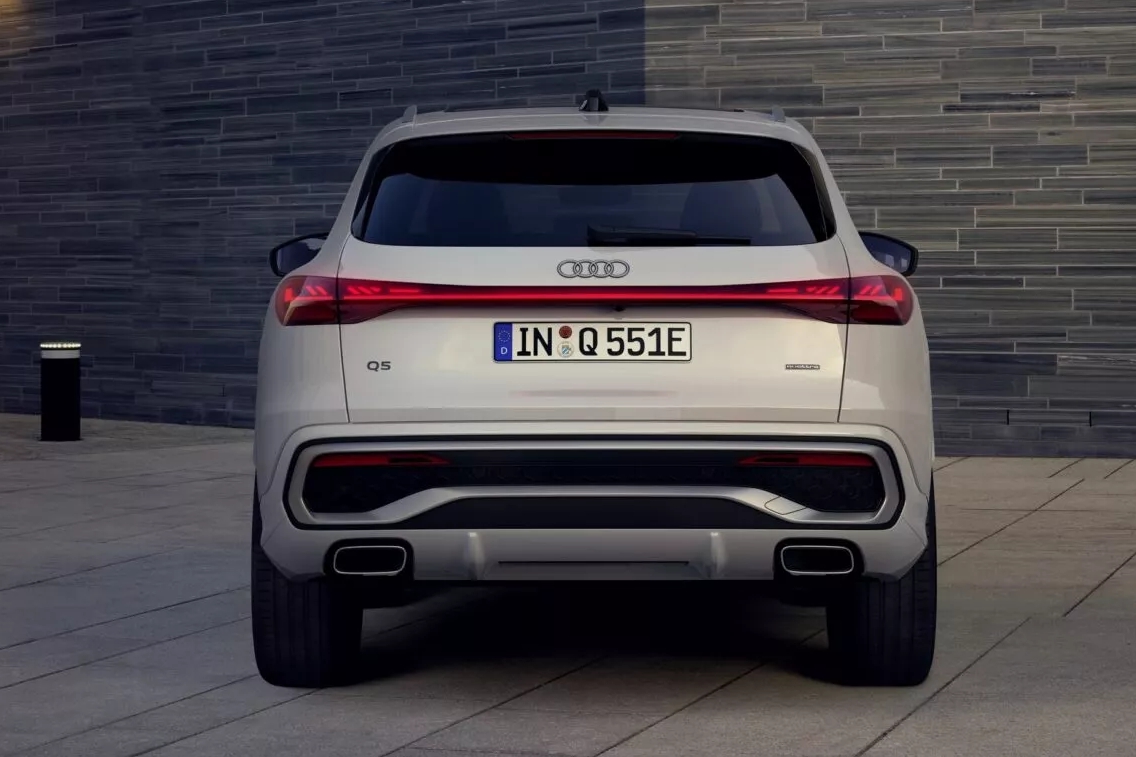 Audi Q5 có bản PHEV: Chạy 100km không cần xăng, sạc nhanh hơn laptop, phả hơi nóng lên GLC, X3- Ảnh 9.