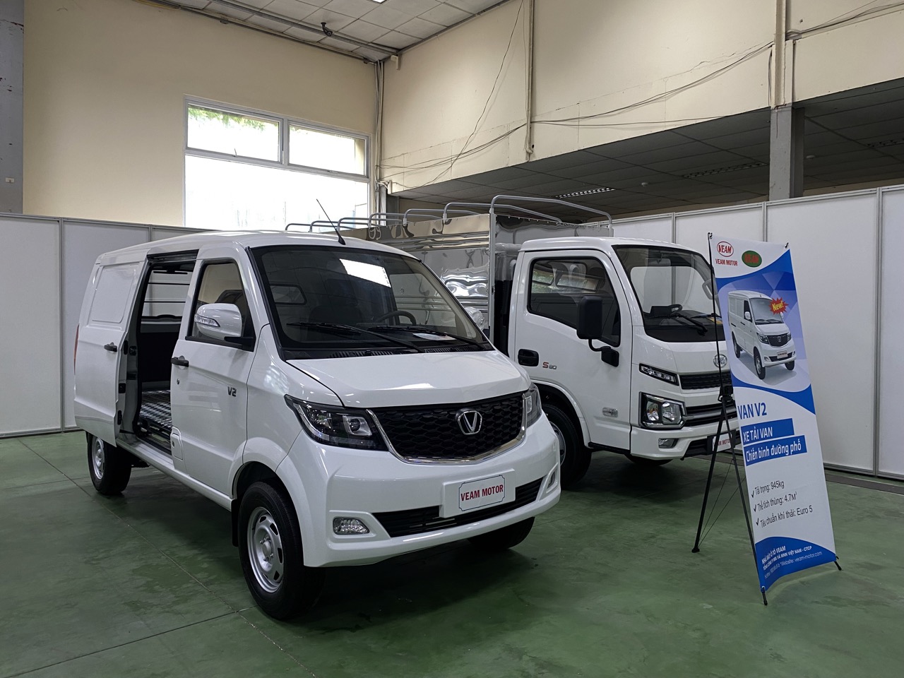 Triển lãm phụ trợ lớn nhất Việt Nam: Mitsubishi lạc giữa gần 200 thương hiệu chủ yếu tới từ Trung Quốc, vắng bóng VinFast- Ảnh 18. Triển lãm phụ trợ lớn nhất Việt Nam: Mitsubishi lạc giữa gần 200 thương hiệu chủ yếu tới từ Trung Quốc, vắng bóng VinFast- Ảnh 18.