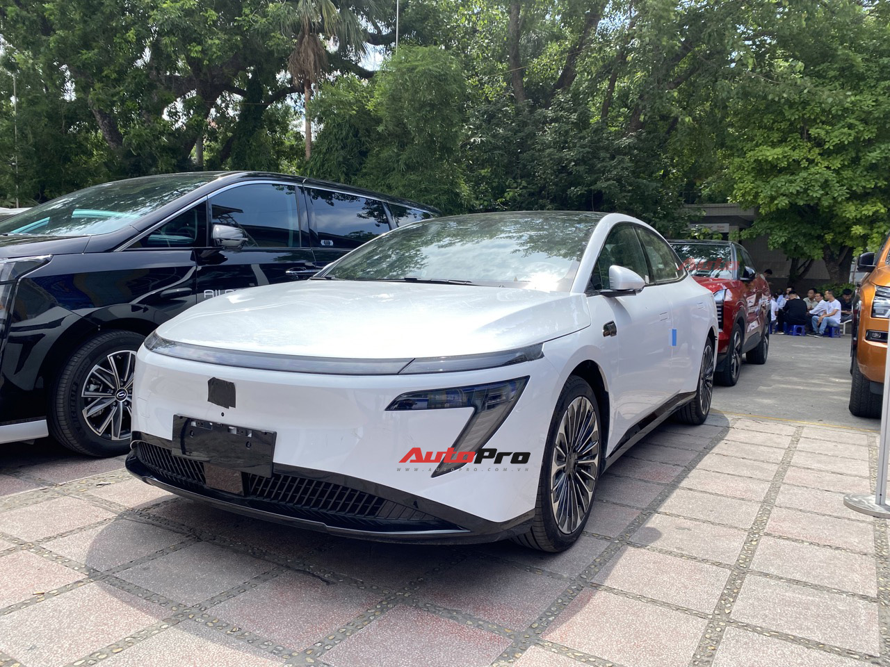 Triển lãm phụ trợ lớn nhất Việt Nam: Mitsubishi lạc giữa gần 200 thương hiệu chủ yếu tới từ Trung Quốc, vắng bóng VinFast- Ảnh 6. Triển lãm phụ trợ lớn nhất Việt Nam: Mitsubishi lạc giữa gần 200 thương hiệu chủ yếu tới từ Trung Quốc, vắng bóng VinFast- Ảnh 6.