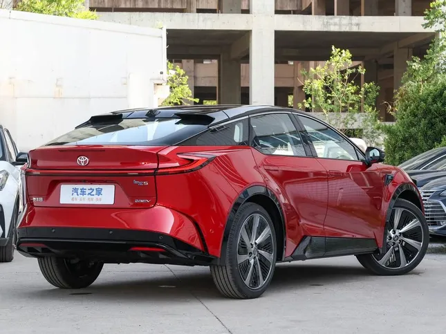 Toyota bán thêm xe điện giá rẻ- Ảnh 3. Toyota bán thêm xe điện giá rẻ- Ảnh 3.