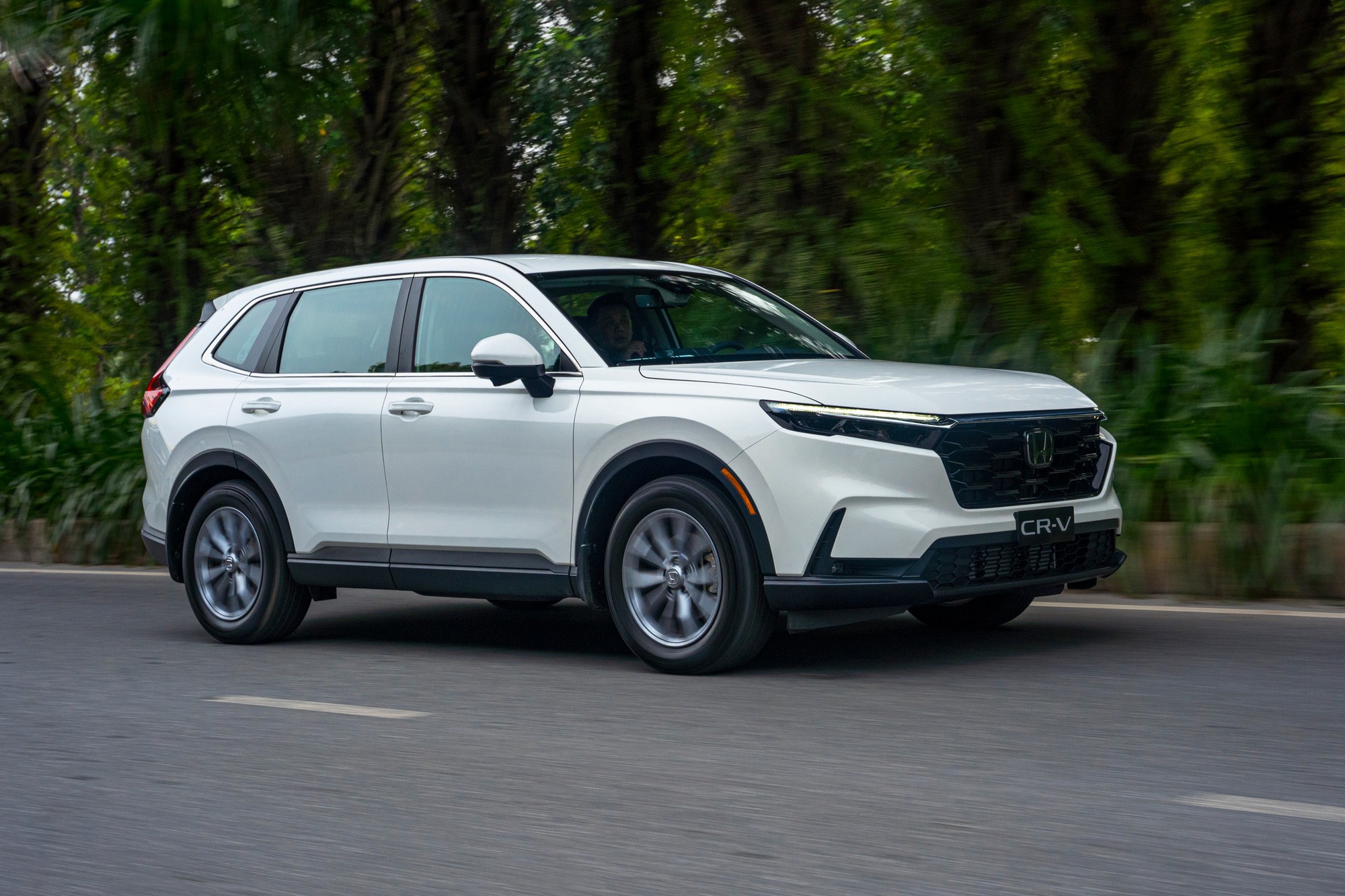 Mua loạt xe phổ thông này tiết kiệm hàng chục tới cả trăm triệu đồng phí lăn bánh: Nhiều phân khúc từ sedan tới SUV, bán tải- Ảnh 2. Mua loạt xe phổ thông này tiết kiệm hàng chục tới cả trăm triệu đồng phí lăn bánh: Nhiều phân khúc từ sedan tới SUV, bán tải- Ảnh 2.
