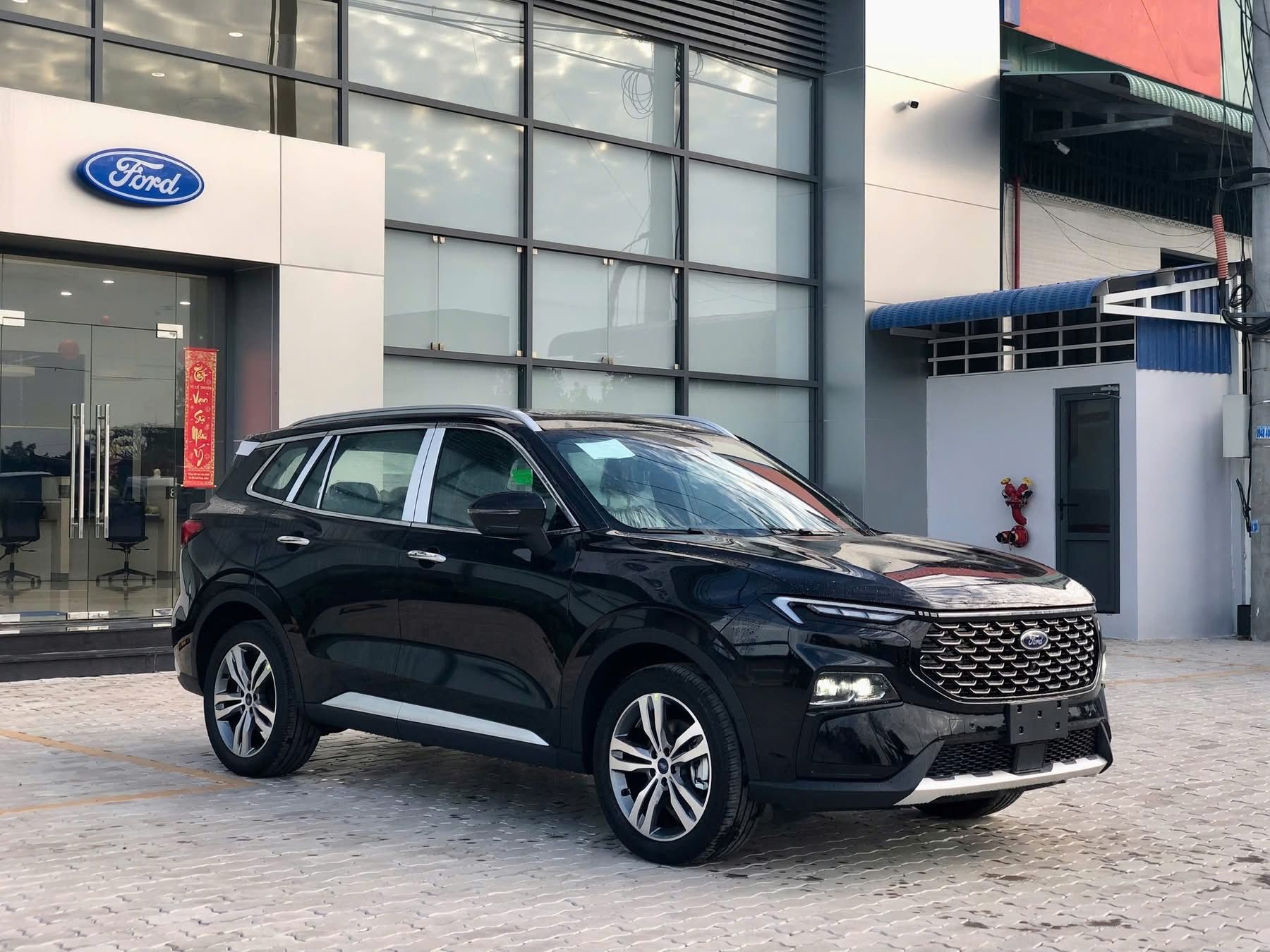 Mua loạt xe phổ thông này tiết kiệm hàng chục tới cả trăm triệu đồng phí lăn bánh: Nhiều phân khúc từ sedan tới SUV, bán tải- Ảnh 7.