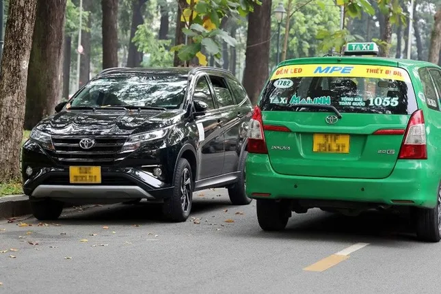 Bộ Công an đề xuất lắp thiết bị ghi hình xe kinh doanh dưới 8 chỗ- Ảnh 1. Bộ Công an đề xuất lắp thiết bị ghi hình xe kinh doanh dưới 8 chỗ- Ảnh 1.