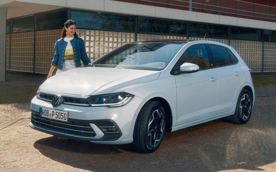 VW Polo bản đặc biệt giá đắt hơn 'Mẹc': Quy đổi 850 triệu đồng, có cửa nóc toàn cảnh, máy chỉ 94 mã lực, số sàn- Ảnh 3.