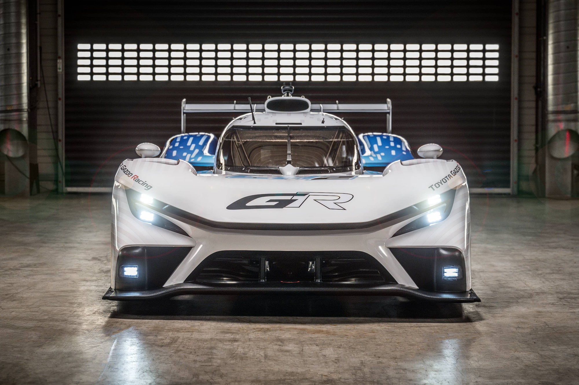 Toyota ra mắt siêu xe mới: Có thể mạnh hơn cả Lamborghini Temerario, dùng động cơ lạ- Ảnh 2. Toyota ra mắt siêu xe mới: Có thể mạnh hơn cả Lamborghini Temerario, dùng động cơ lạ- Ảnh 2.