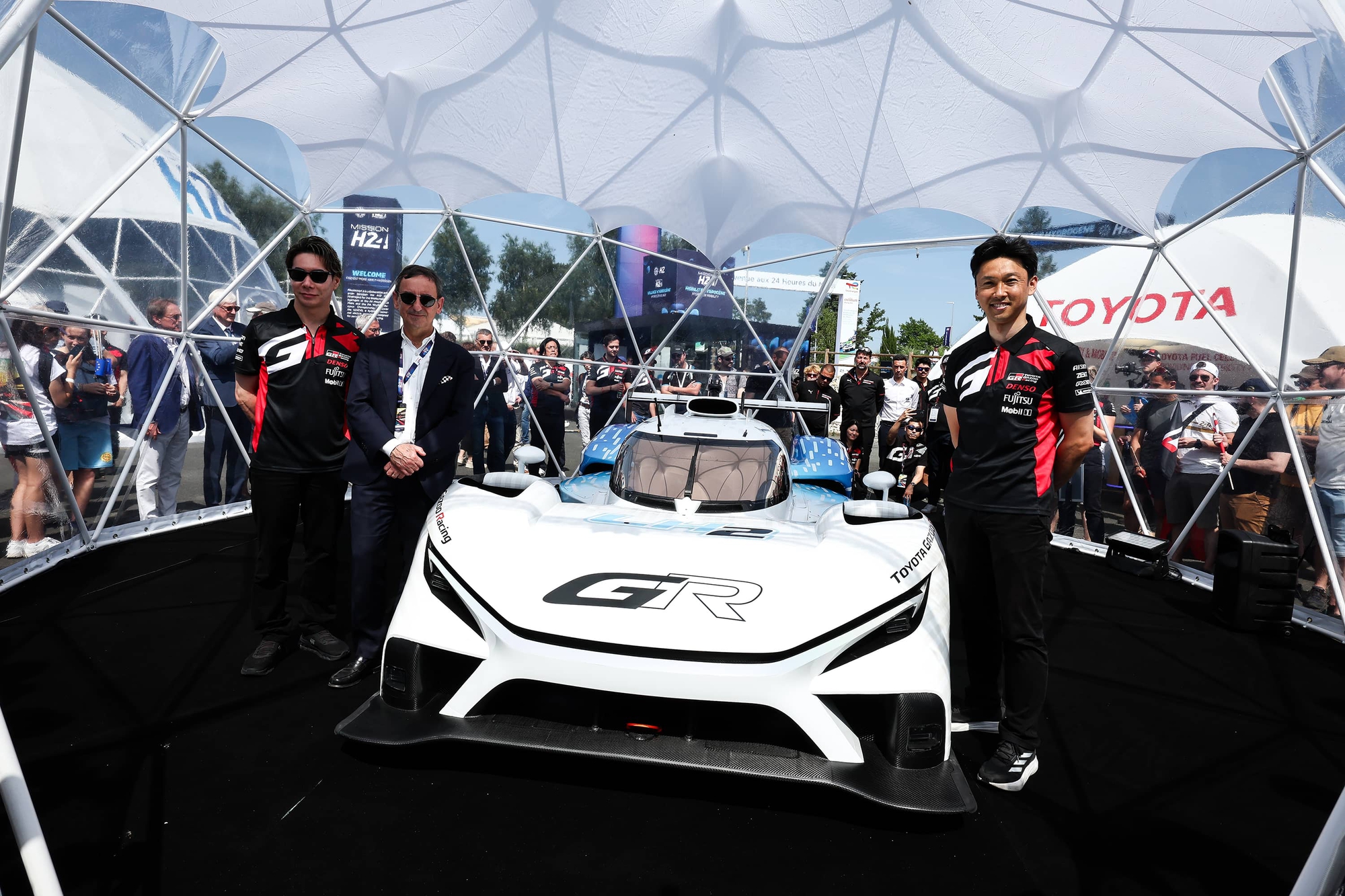 Toyota ra mắt siêu xe mới: Có thể mạnh hơn cả Lamborghini Temerario, dùng động cơ lạ- Ảnh 3. Toyota ra mắt siêu xe mới: Có thể mạnh hơn cả Lamborghini Temerario, dùng động cơ lạ- Ảnh 3.