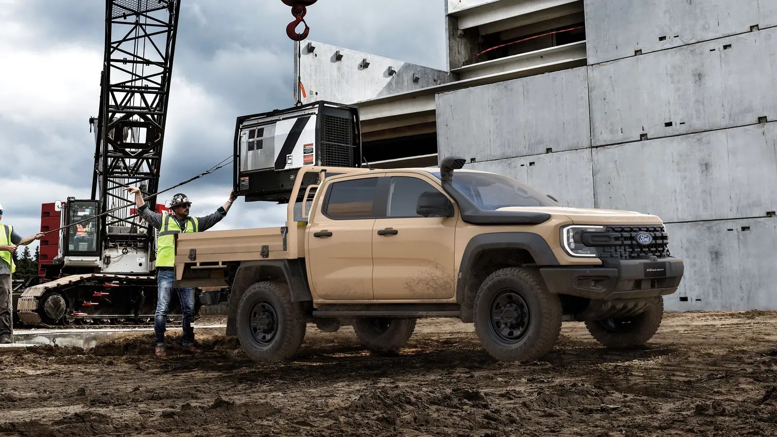 Ford Ranger 'siêu trường' giá gấp đôi bản thường, vẫn phải thêm tiền để có 'thùng hàng' đúng nghĩa, máy V6 chỉ 206 mã lực, kéo được 4,5 tấn hàng- Ảnh 7.