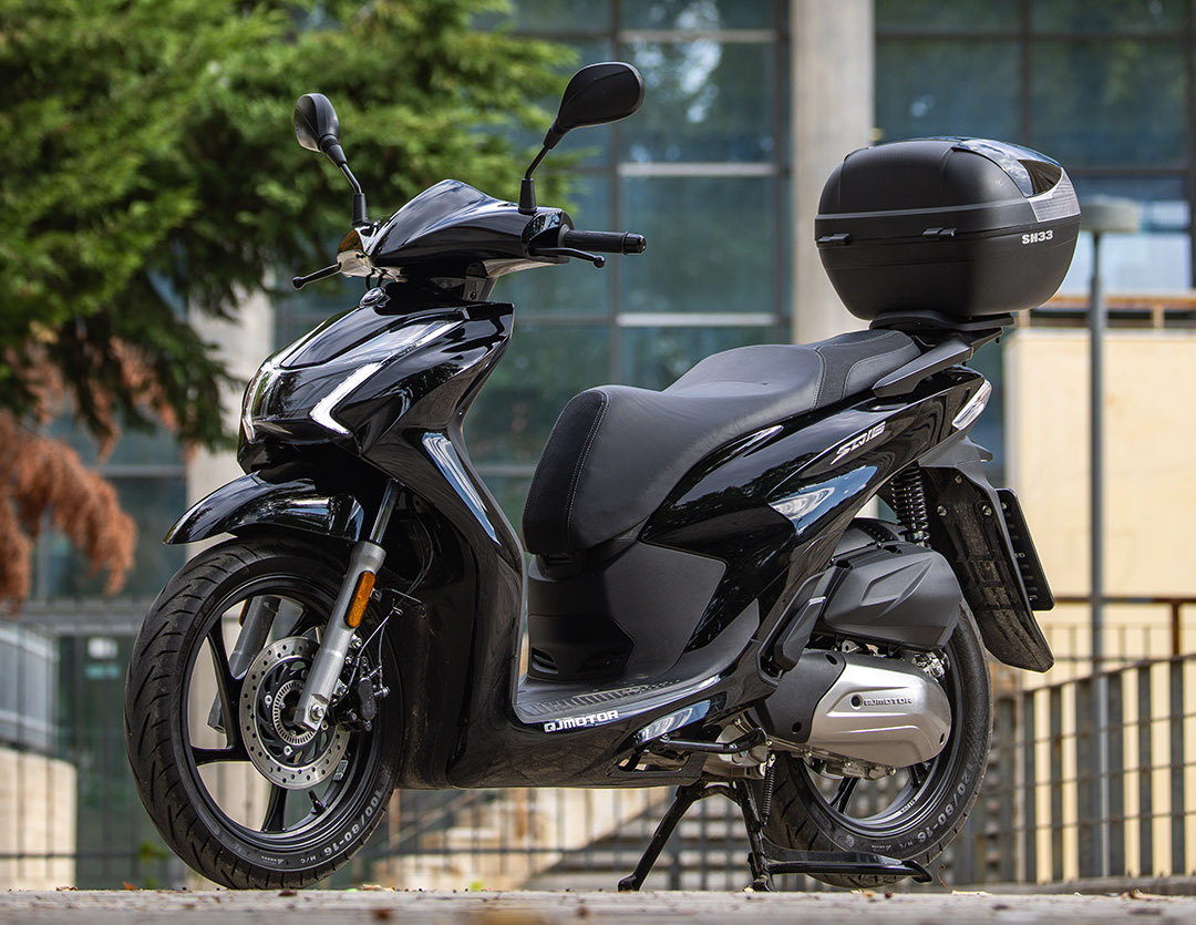 Cứ ngỡ Honda SH 2025 ra mắt, nhưng hóa ra đây lại là 'bản sao' rẻ tiền đến từ Trung Quốc- Ảnh 5.