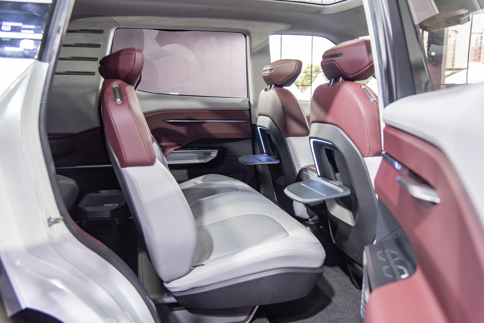 Mitsubishi nhá hàng xe mới sắp ra mắt ĐNÁ tháng sau, có thể là bản thương mại của DST Concept mới được trưng bày tại Việt Nam- Ảnh 6.