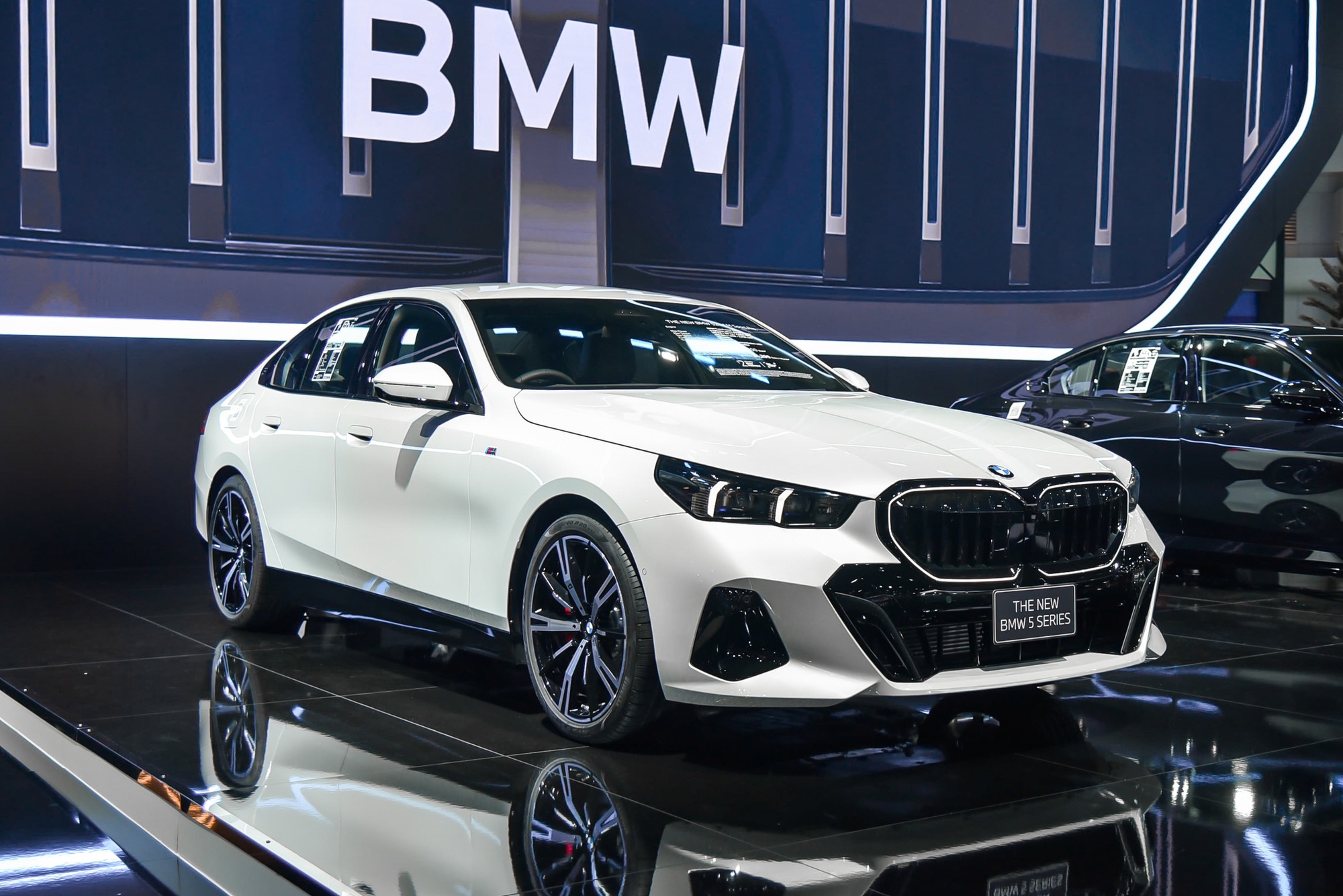 BMW X3 và 5-Series thế hệ mới chốt lịch ra mắt Việt Nam: Thay đổi diện mạo, bạt ngàn công nghệ- Ảnh 5. BMW X3 và 5-Series thế hệ mới chốt lịch ra mắt Việt Nam: Thay đổi diện mạo, bạt ngàn công nghệ- Ảnh 5.