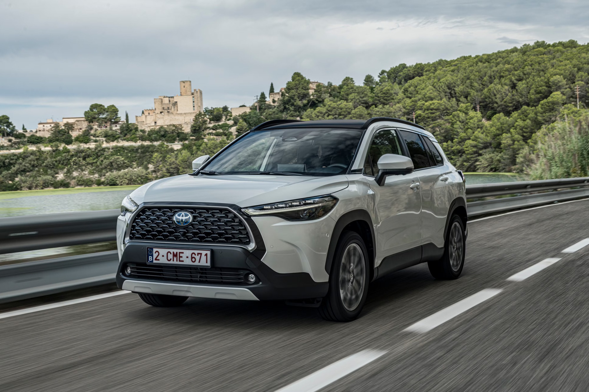Sếp Toyota thừa nhận Corolla Cross mới vẫn chưa hoàn hảo, cần cải thiện một yếu tố nếu muốn bán tốt hơn ở thị trường này- Ảnh 2. Sếp Toyota thừa nhận Corolla Cross mới vẫn chưa hoàn hảo, cần cải thiện một yếu tố nếu muốn bán tốt hơn ở thị trường này- Ảnh 2.