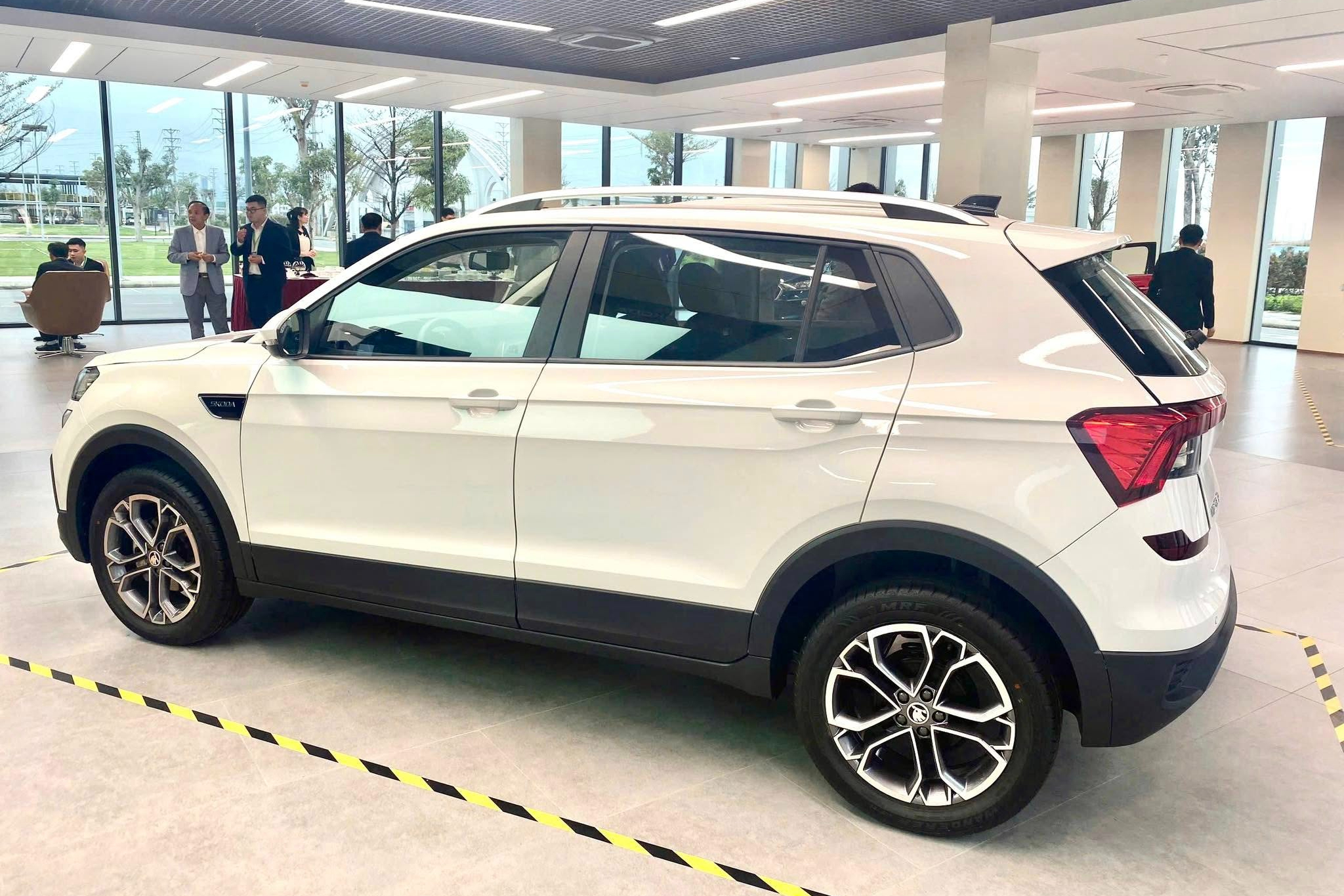 Ảnh thực tế 2 bản Skoda Kushaq tại Việt Nam: Giá dự kiến từ dưới 600 triệu đồng, ra mắt tháng này cạnh tranh Xforce, Creta- Ảnh 5.
