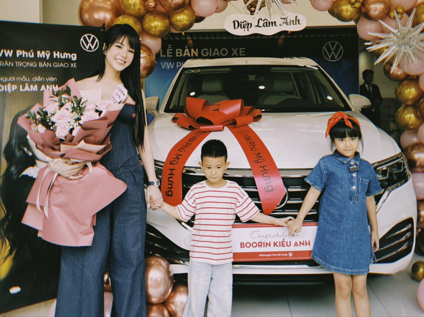 VW Viloran, Teramont X tăng giá mạnh tại Việt Nam, người mua vẫn tiết kiệm được trăm triệu nếu chọn đánh đổi một điều- Ảnh 4.