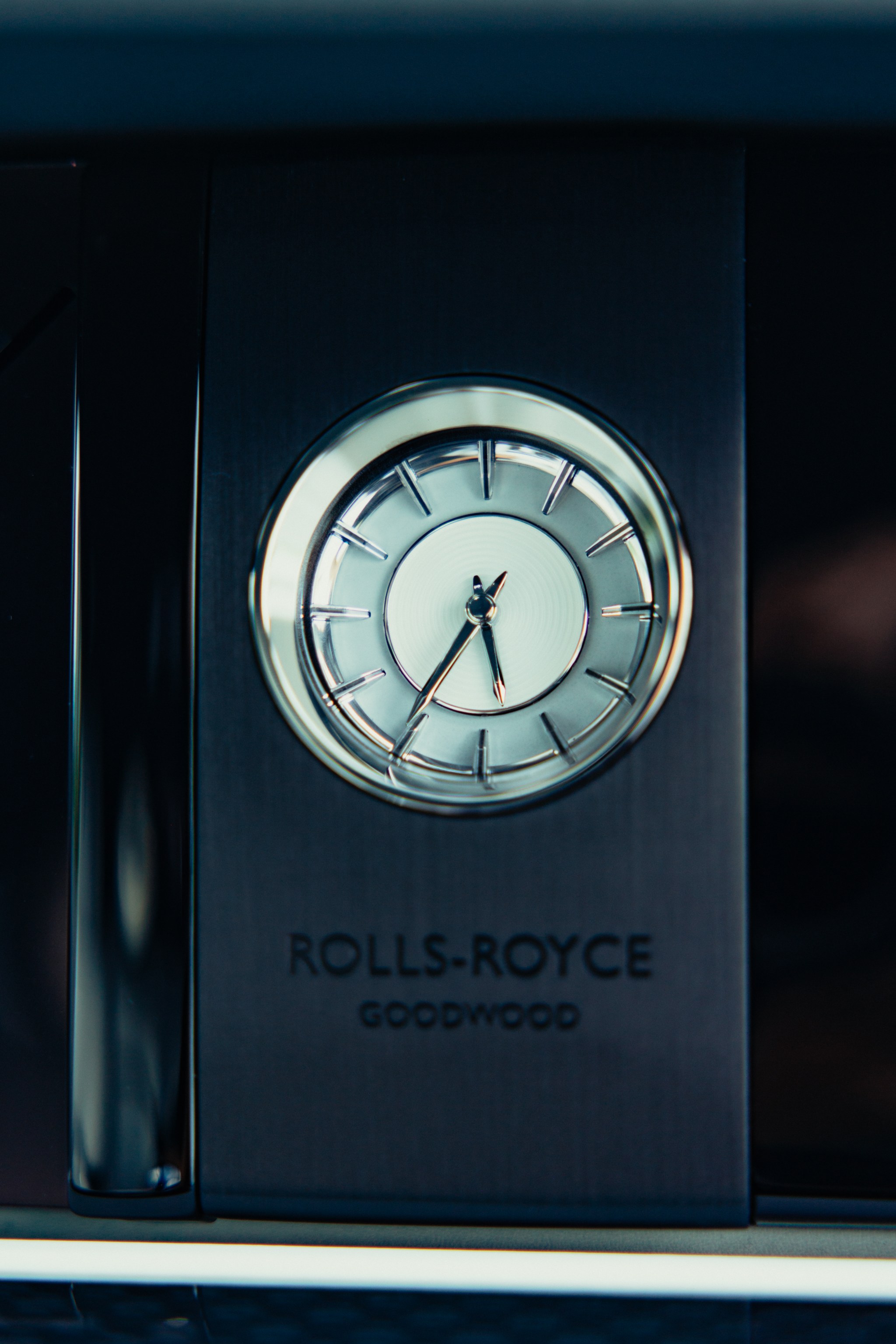 Tôi lái Rolls-Royce Spectre trên đường đua Nhật: Trải nghiệm ‘dễ dàng’ mà giàu cảm xúc- Ảnh 18.
