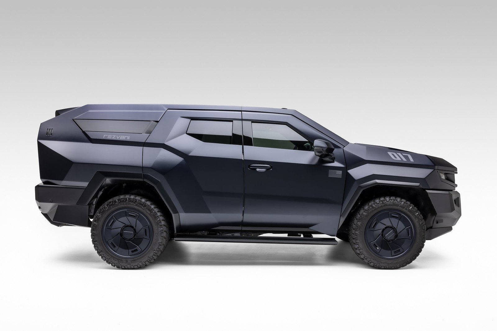 'Khủng long' Rezvani Vengeance xuất hiện tại Hà Nội: Hầm hố như xe quân sự, tùy chọn chống đạn, giá ngang siêu xe- Ảnh 4.