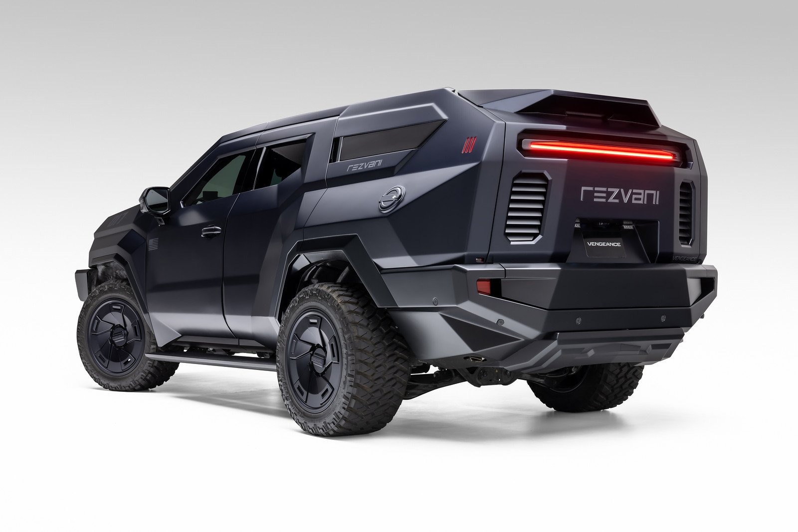 'Khủng long' Rezvani Vengeance xuất hiện tại Hà Nội: Hầm hố như xe quân sự, tùy chọn chống đạn, giá ngang siêu xe- Ảnh 5.