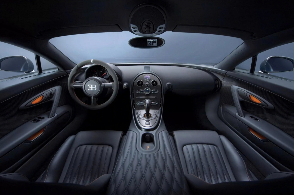 Chủ xe Bugatti bị báo giá 400 triệu để thay chiếc công tắc trị giá 6.000 đồng- Ảnh 2. Chủ xe Bugatti bị báo giá 400 triệu để thay chiếc công tắc trị giá 6.000 đồng- Ảnh 2.