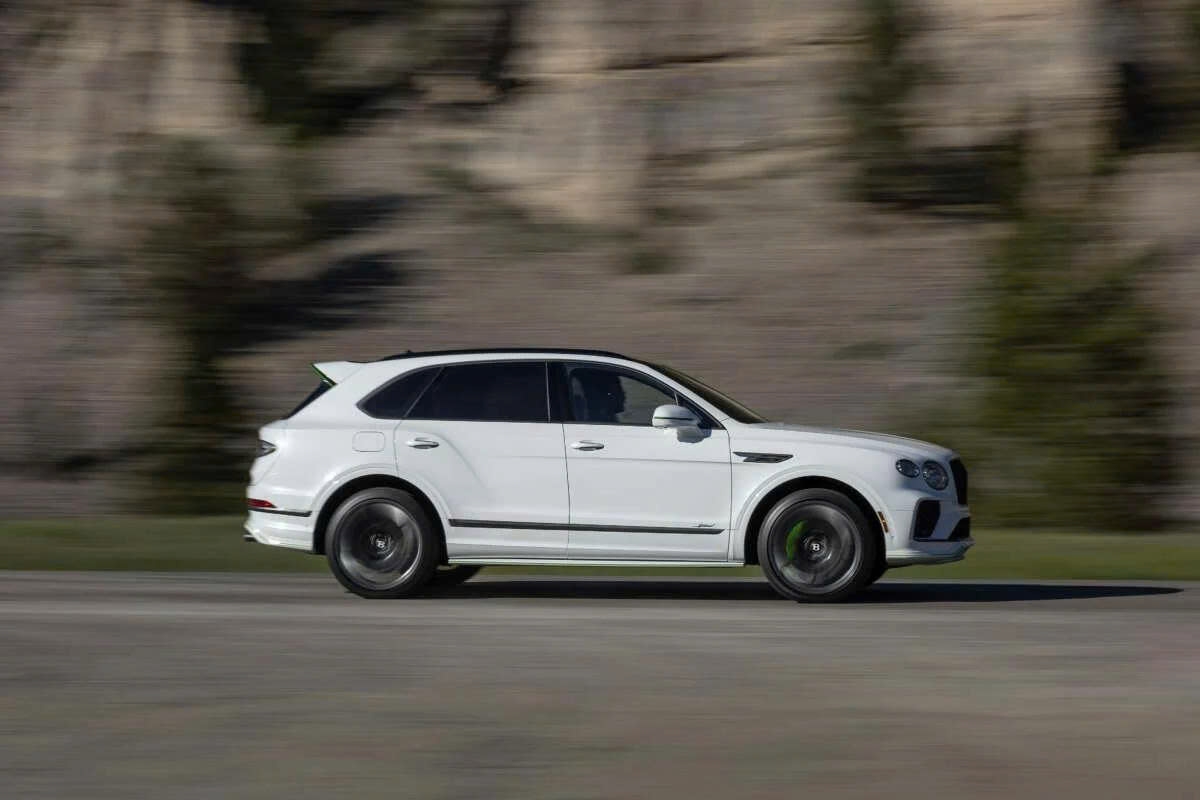 Bentley Bentayga Speed 2025 mở đặt hàng tại Malaysia, giá hơn 17 tỷ đồng- Ảnh 3. Bentley Bentayga Speed 2025 mở đặt hàng tại Malaysia, giá hơn 17 tỷ đồng- Ảnh 3.