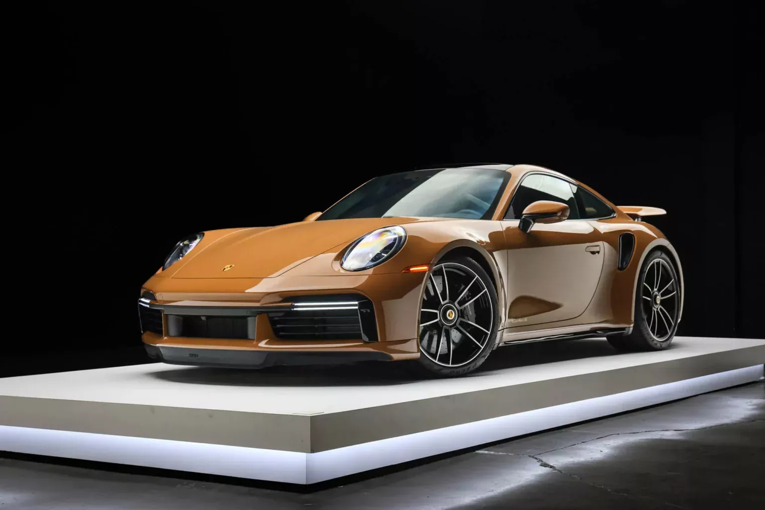 Người giàu chơi xe thế này thì càng giàu: Chủ xe Porsche 911 đi rồi bán lại vẫn lãi gần 700 triệu đồng nhờ 2 yếu tố- Ảnh 5.