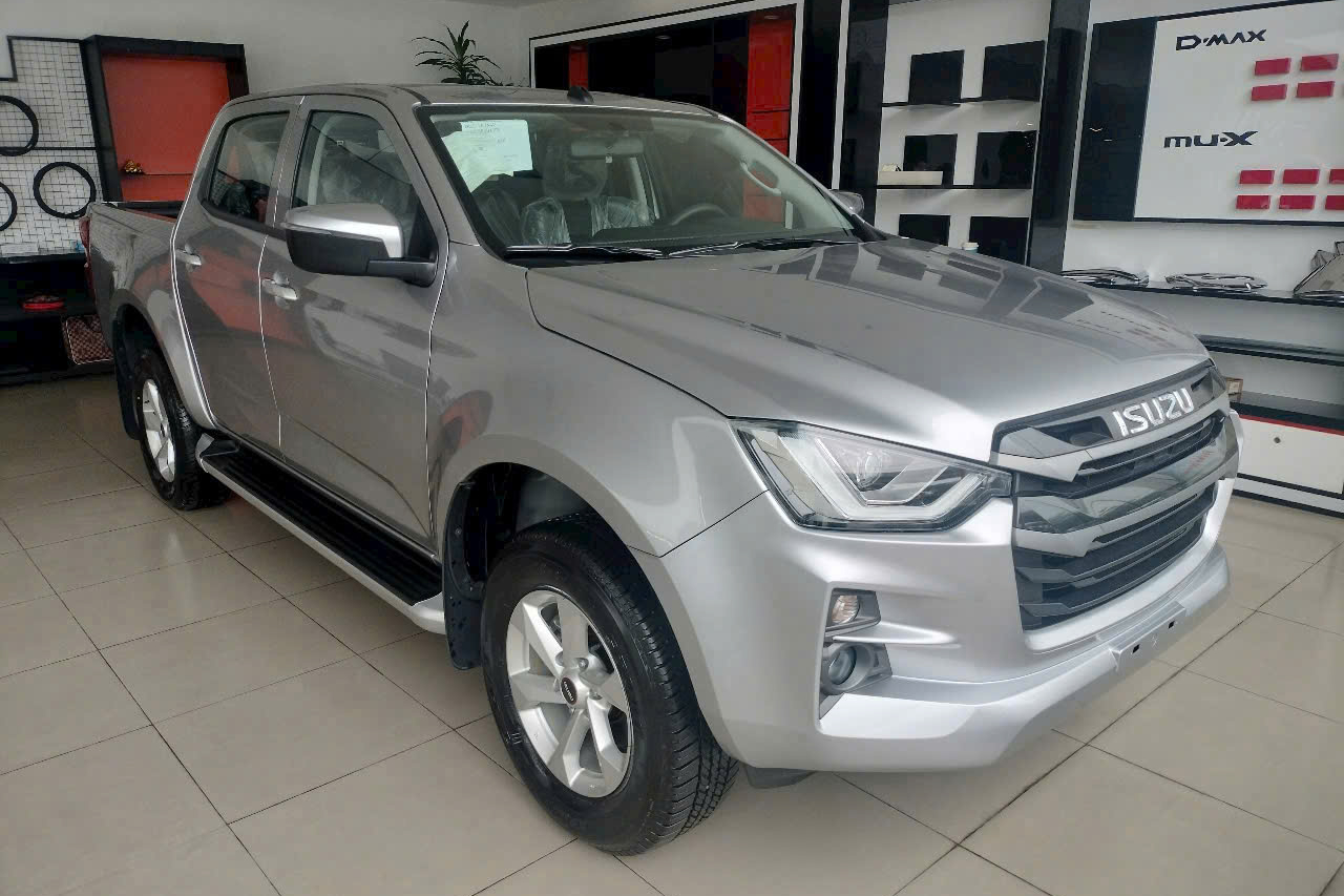 Isuzu D-Max dọn kho giảm 100 triệu đồng tại đại lý: Bản AT còn hơn 580 triệu, giá rẻ cho 'dân cày' không quan trọng mẫu mã- Ảnh 2.