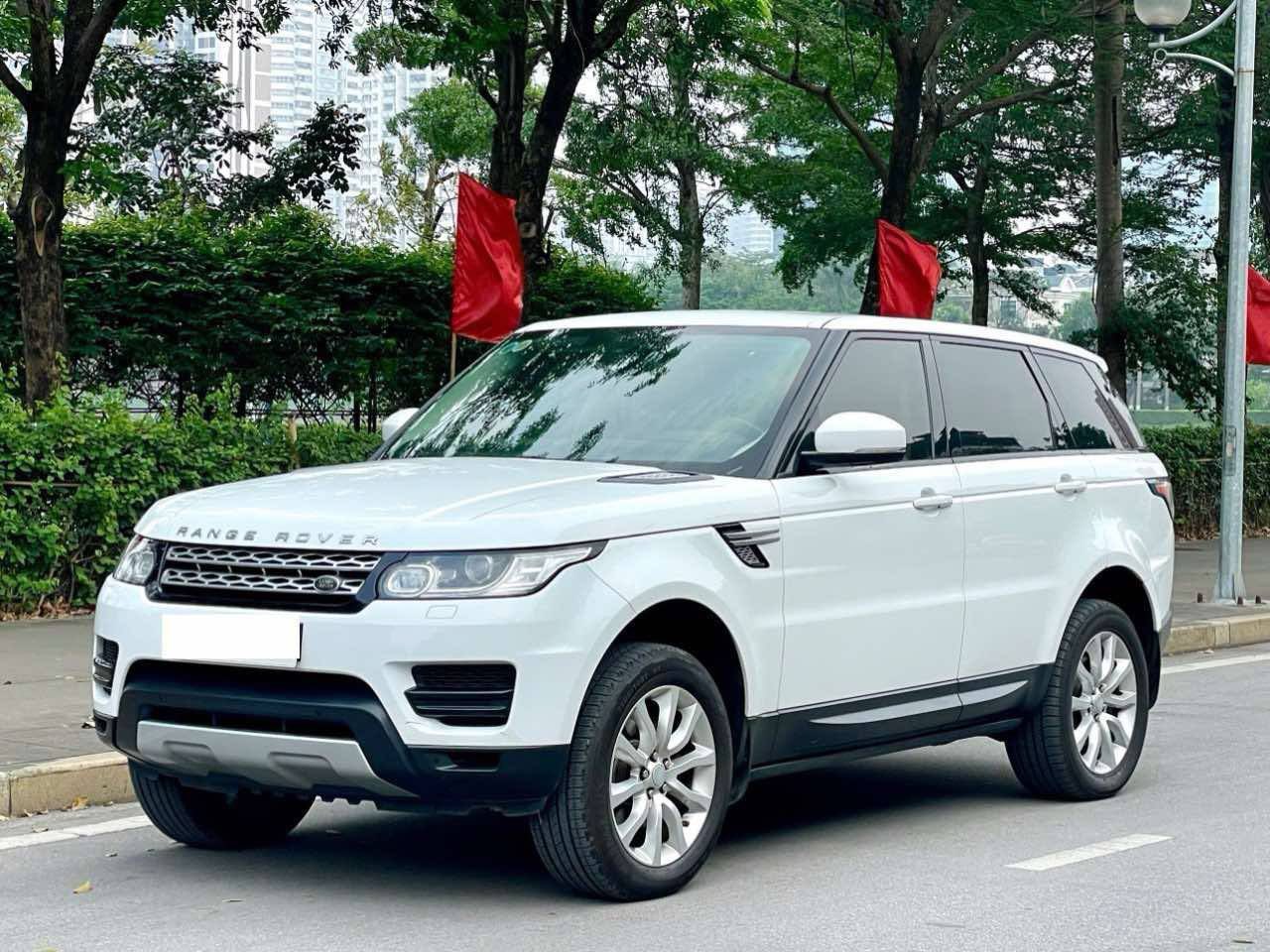 Đây là chiếc Range Rover dành cho dân chơi thích trải nghiệm nhưng chỉ đủ tiền tậu Mercedes C 200- Ảnh 2. Đây là chiếc Range Rover dành cho dân chơi thích trải nghiệm nhưng chỉ đủ tiền tậu Mercedes C 200- Ảnh 2.