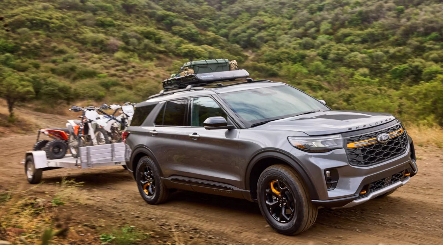 Ford Explorer 2026 thêm bản 'off-road đỉnh nhất từ trước đến nay': Ngoại hình hầm hố hơn, một loạt 'đồ chơi' quăng quật địa hình, mạnh tới 400 mã lực- Ảnh 2. Ford Explorer 2026 thêm bản 'off-road đỉnh nhất từ trước đến nay': Ngoại hình hầm hố hơn, một loạt 'đồ chơi' quăng quật địa hình, mạnh tới 400 mã lực- Ảnh 2.
