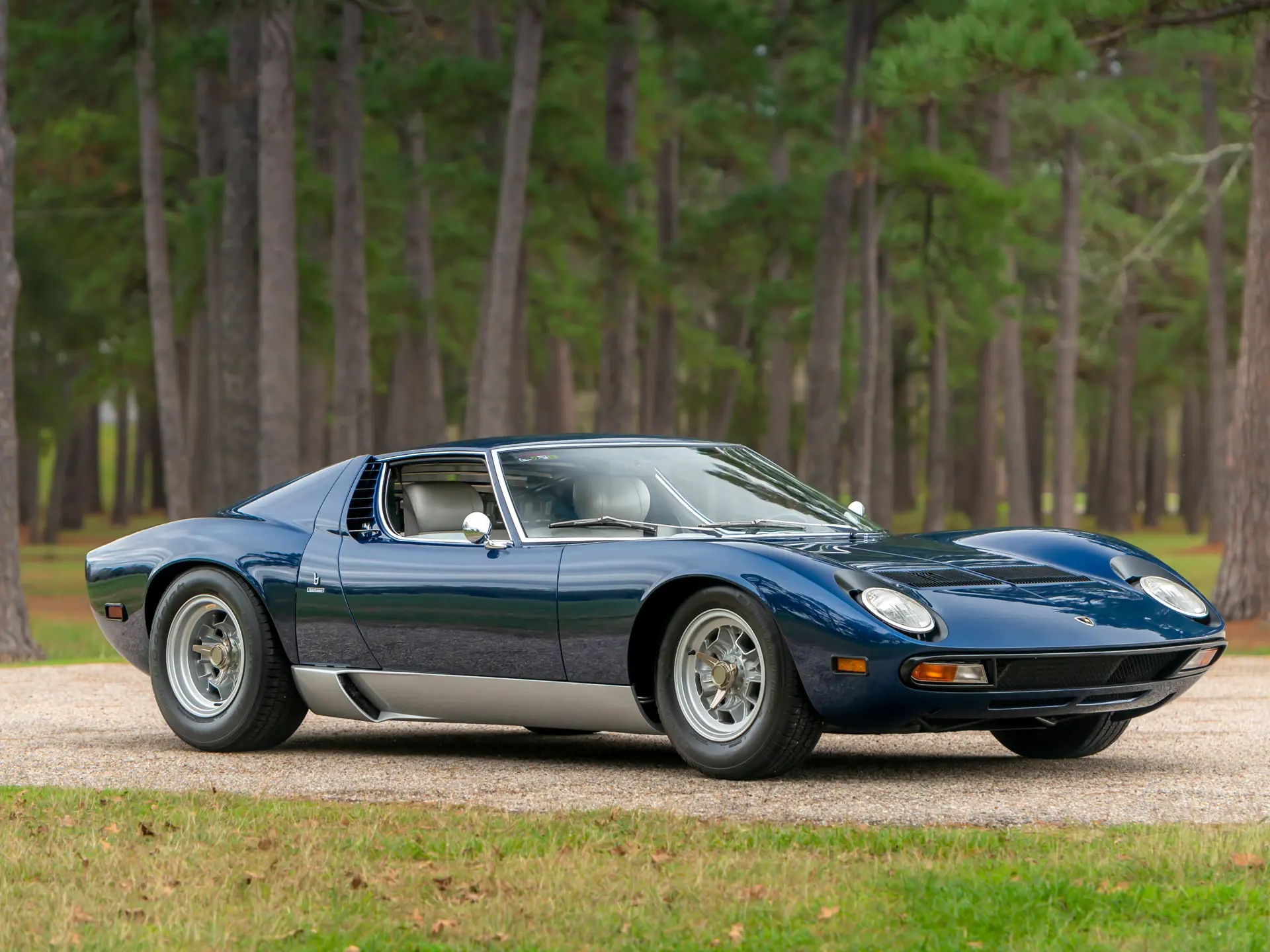 Đây là chiếc Lamborghini 'mạnh nhất lịch sử': Hơn 1.000 mã lực, có tiền cũng chưa chắc mua được- Ảnh 3. Đây là chiếc Lamborghini 'mạnh nhất lịch sử': Hơn 1.000 mã lực, có tiền cũng chưa chắc mua được- Ảnh 3.