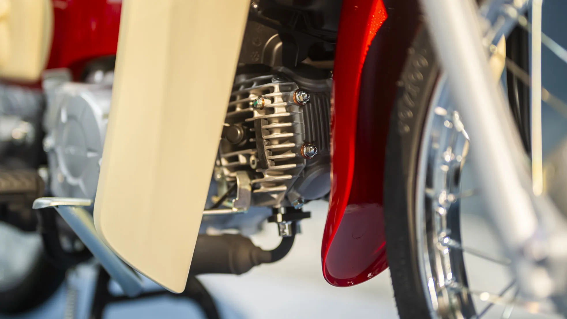 Honda Super Cub bản giới hạn được đưa về Việt Nam- Ảnh 13. Honda Super Cub bản giới hạn được đưa về Việt Nam- Ảnh 13.