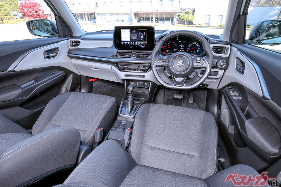 Nhập Nhật nhưng Suzuki Swift 2025 khác gì bản bán tại Nhật: Chủ yếu là các tính năng an toàn, nội thất có điểm mà nhiều người dễ tiếc nuối- Ảnh 4. Nhập Nhật nhưng Suzuki Swift 2025 khác gì bản bán tại Nhật: Chủ yếu là các tính năng an toàn, nội thất có điểm mà nhiều người dễ tiếc nuối- Ảnh 4.