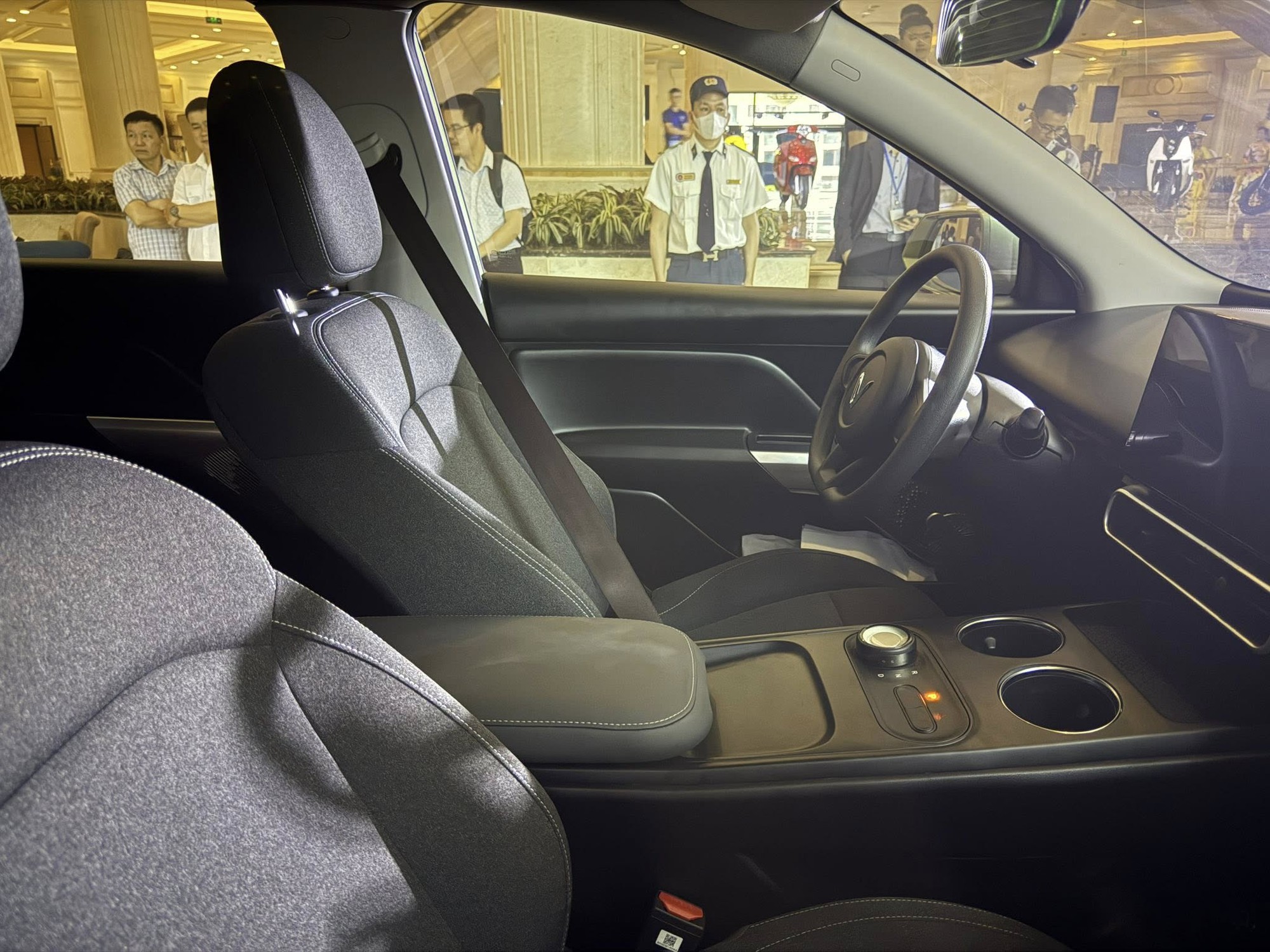 Chốt thông số VinFast Limo Green, đấu Xpander bằng động cơ điện mạnh 201 mã lực, chạy 450km/sạc, kích thước lớn hơn- Ảnh 5.