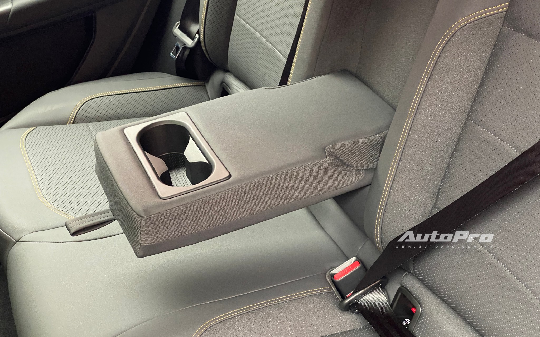 Skoda Kushaq ra mắt Việt Nam: Giá từ 599 triệu đồng, 2 bản, trang bị nội thất xịn, bản 'base' có ADAS cạnh tranh Yaris Cross, Xforce- Ảnh 23.