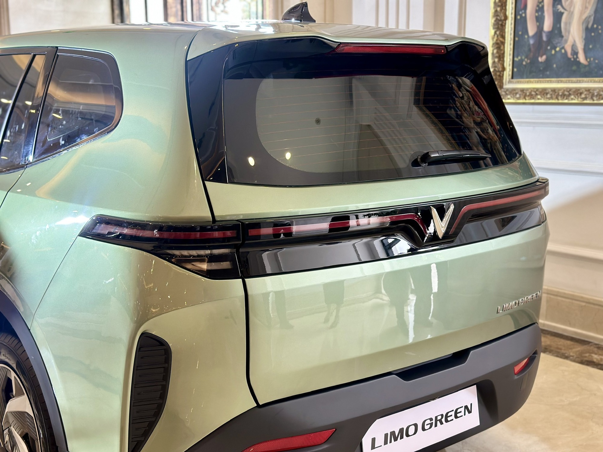 Chốt thông số VinFast Limo Green, đấu Xpander bằng động cơ điện mạnh 201 mã lực, chạy 450km/sạc, kích thước lớn hơn- Ảnh 3.
