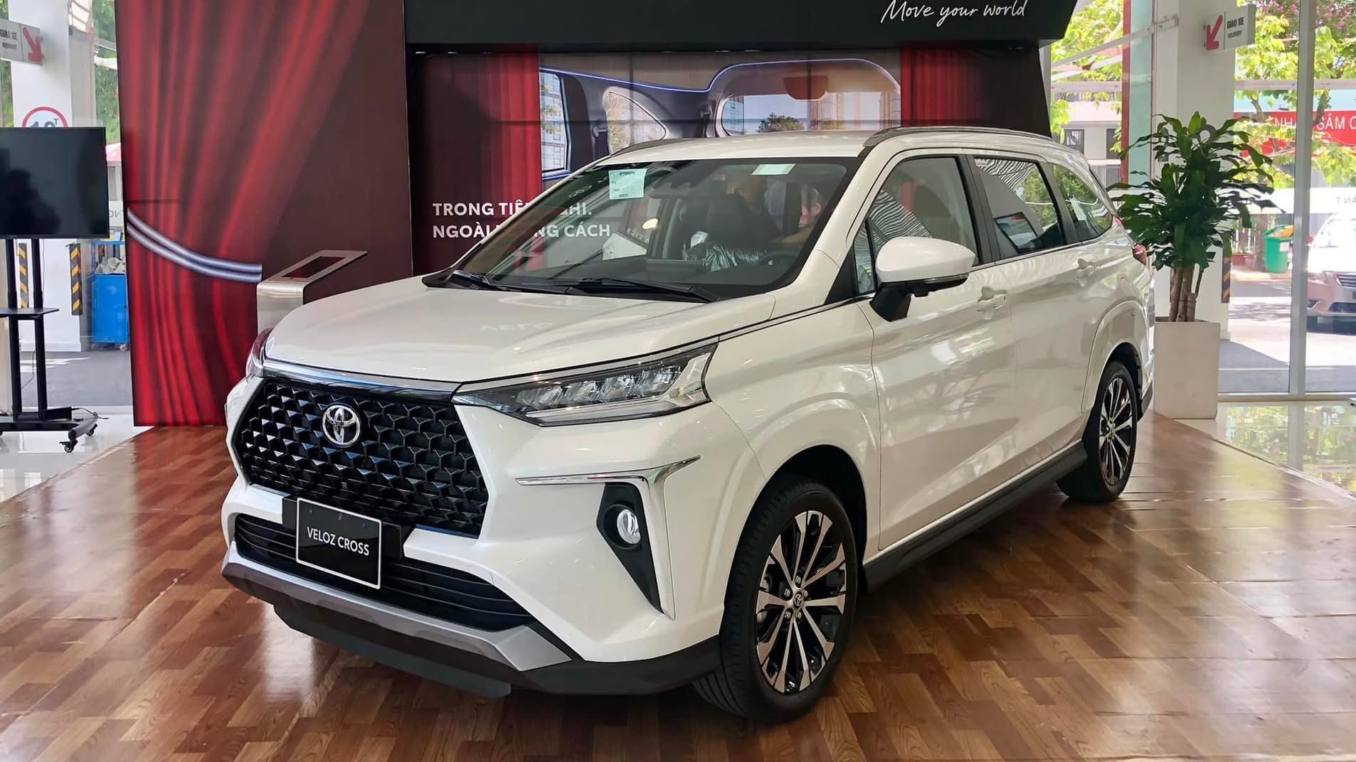 Toyota Avanza, Veloz giảm giá lăn bánh nhiều nhất 66 triệu đồng: Giá thực tế còn từ hơn 500 triệu, tăng sức cạnh tranh trước Xpander- Ảnh 3.