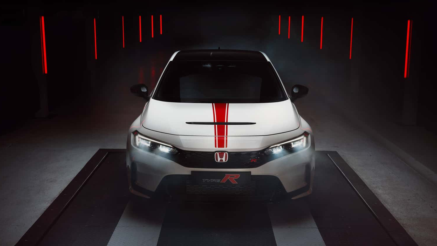 Honda Civic Type R nâng cấp nhiều đồ chơi để... khai tử tại một thị trường, khách Việt có thể tham khảo để biến xe của mình thêm cá tính- Ảnh 3.