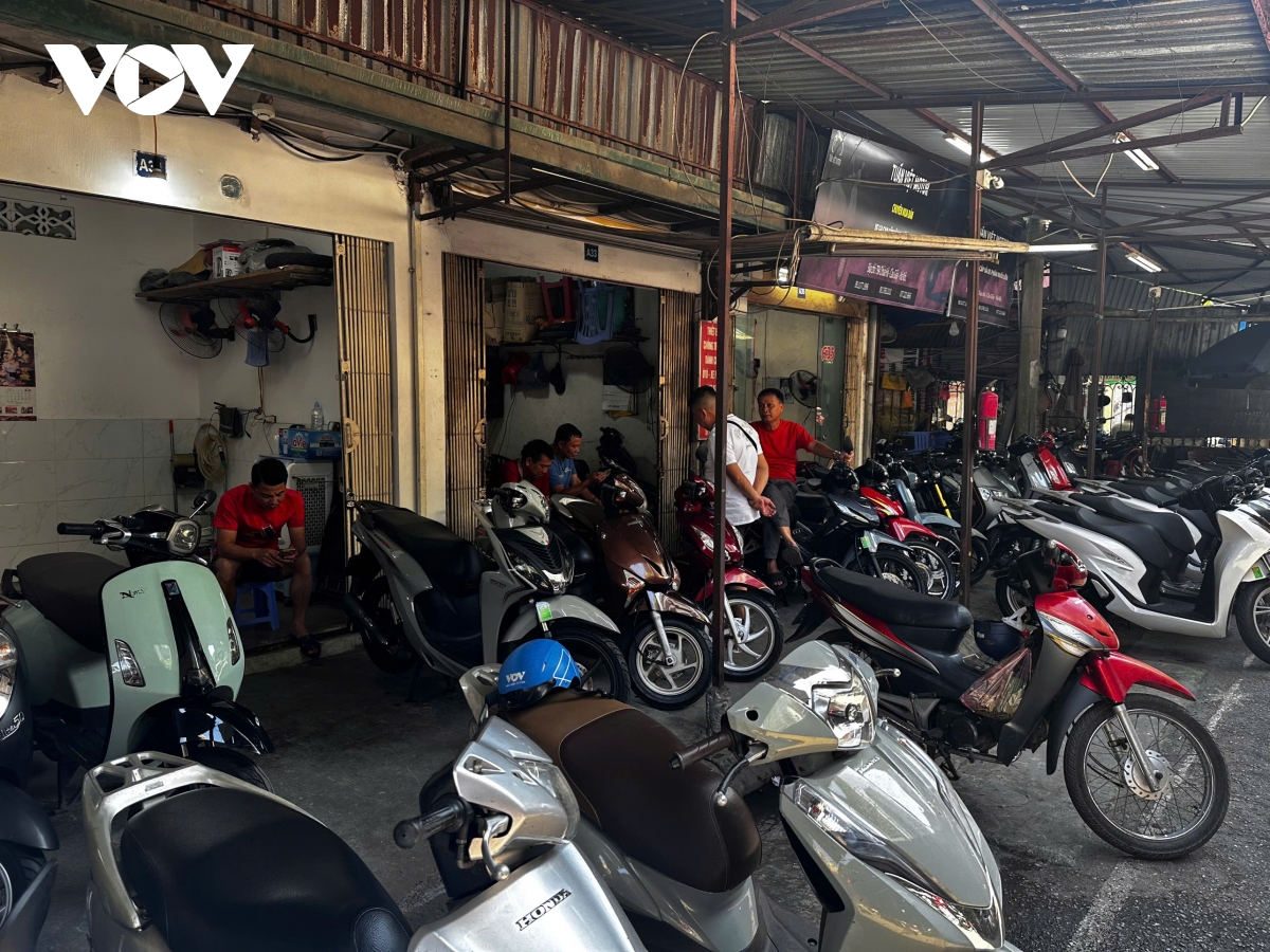 Thị trường xe máy cũ, người bán nhiều hơn người mua- Ảnh 4. Thị trường xe máy cũ, người bán nhiều hơn người mua- Ảnh 4.