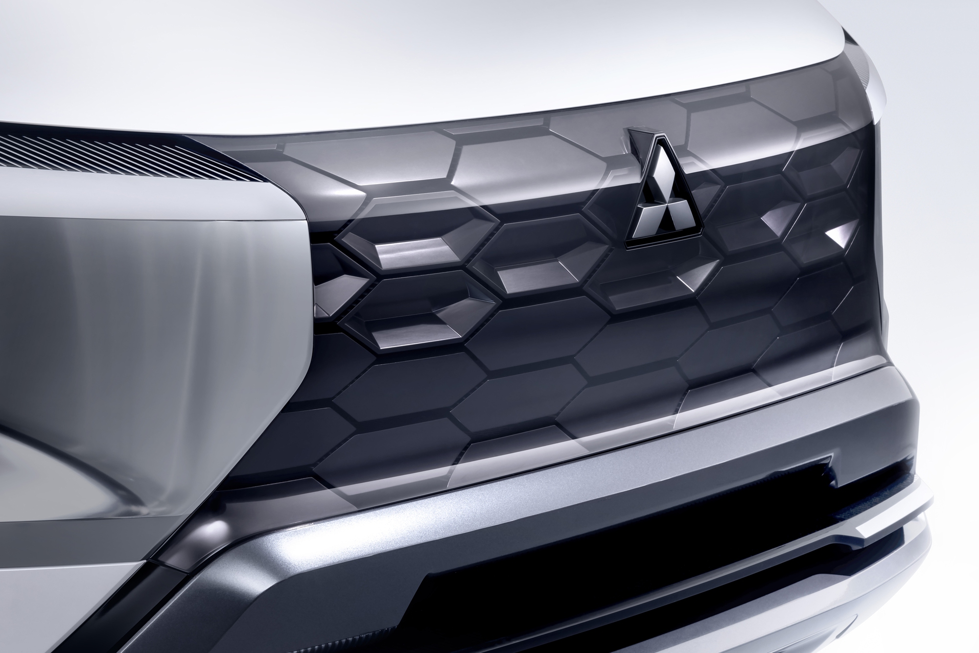 Mitsubishi DST Concept ra mắt Việt Nam: Mẫu xe 7 chỗ mới dễ thay thế Outlander, nhiều điểm giống Xforce, có ADAS- Ảnh 13.