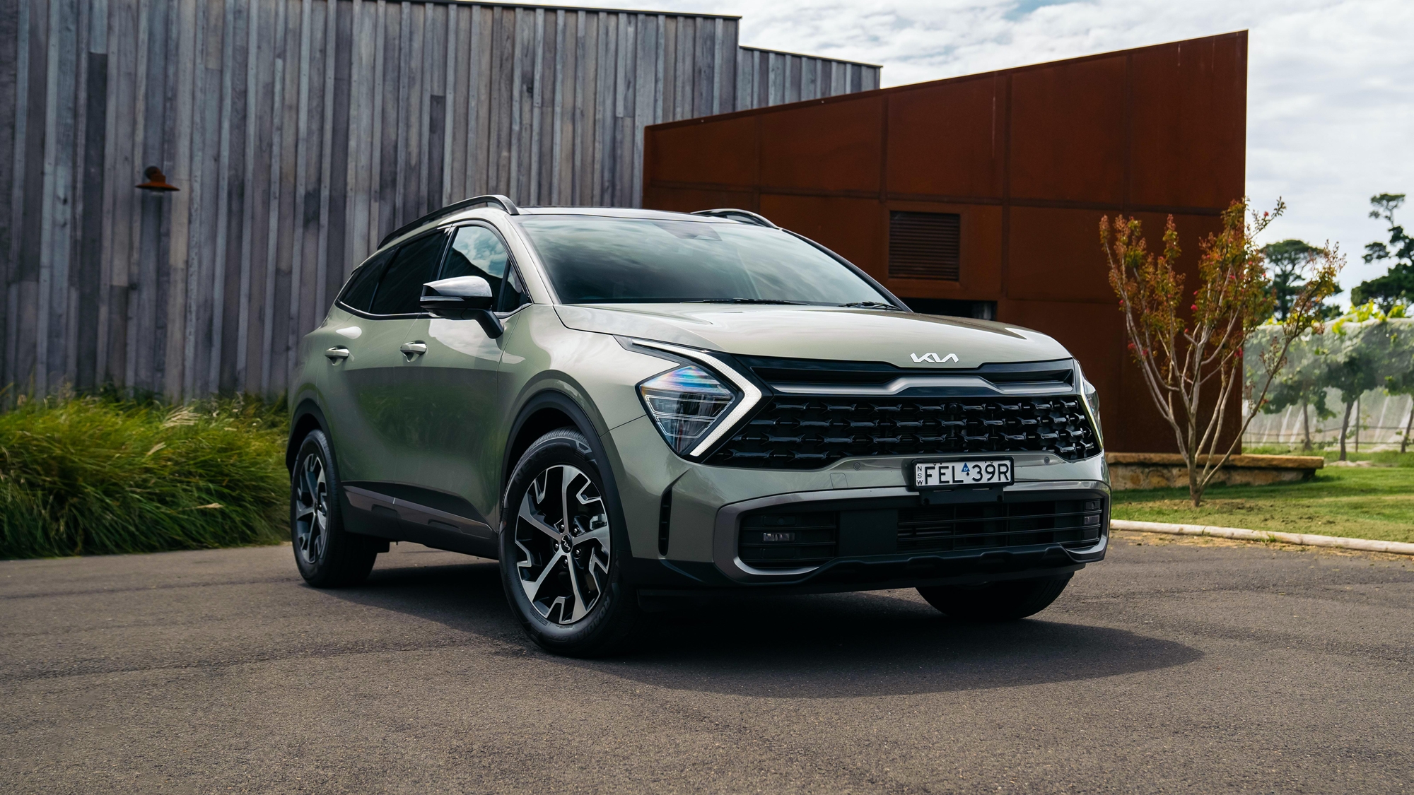 Một bản Kia Sportage máy xăng trước nguy cơ khai tử tại một thị trường, nguyên nhân có thể khiến người Việt đồng cảm- Ảnh 5. Một bản Kia Sportage máy xăng trước nguy cơ khai tử tại một thị trường, nguyên nhân có thể khiến người Việt đồng cảm- Ảnh 5.