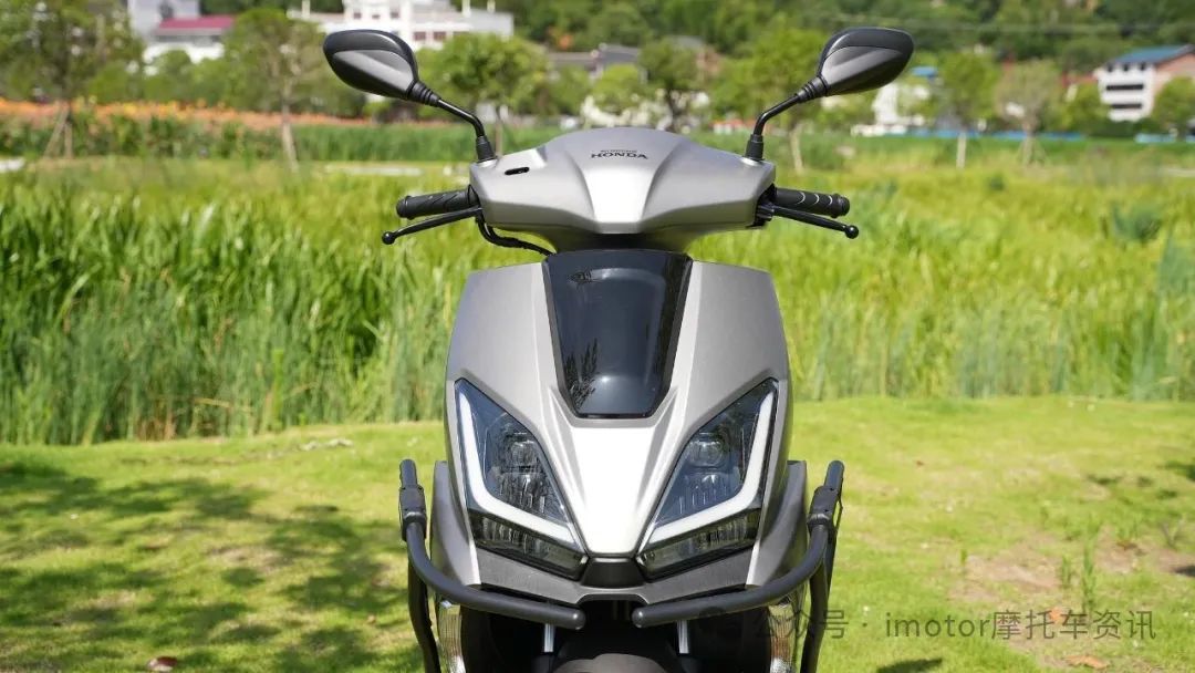 Mẫu xe tay ga giá 30 triệu đồng này của nhà Honda có thể là 'át chủ bài' nếu về Việt Nam- Ảnh 4. Mẫu xe tay ga giá 30 triệu đồng này của nhà Honda có thể là 'át chủ bài' nếu về Việt Nam- Ảnh 4.