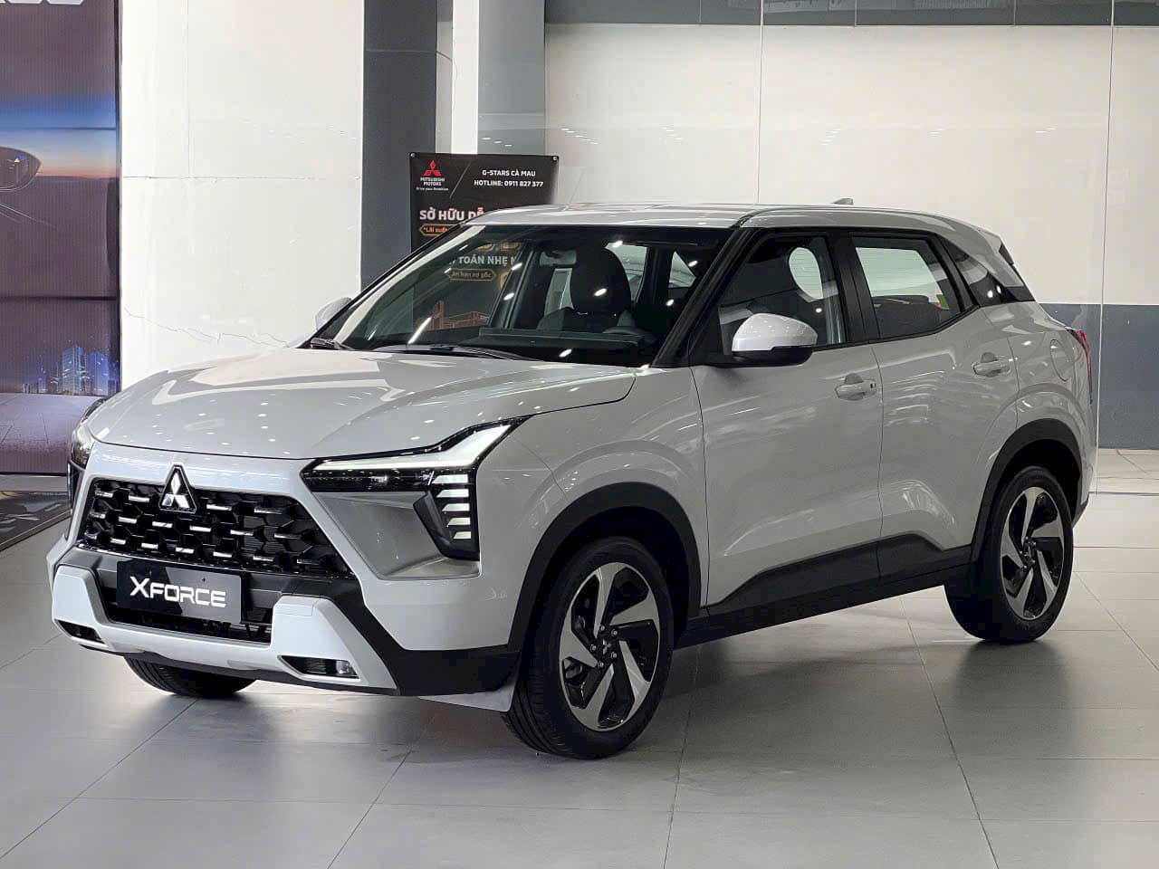 Mitsubishi Xforce bán nhiều đột biến: Vượt Toyota Yaris Cross sau 3 tháng, lần đầu trên 1.000 xe/tháng trong 2025- Ảnh 2. Mitsubishi Xforce bán nhiều đột biến: Vượt Toyota Yaris Cross sau 3 tháng, lần đầu trên 1.000 xe/tháng trong 2025- Ảnh 2.