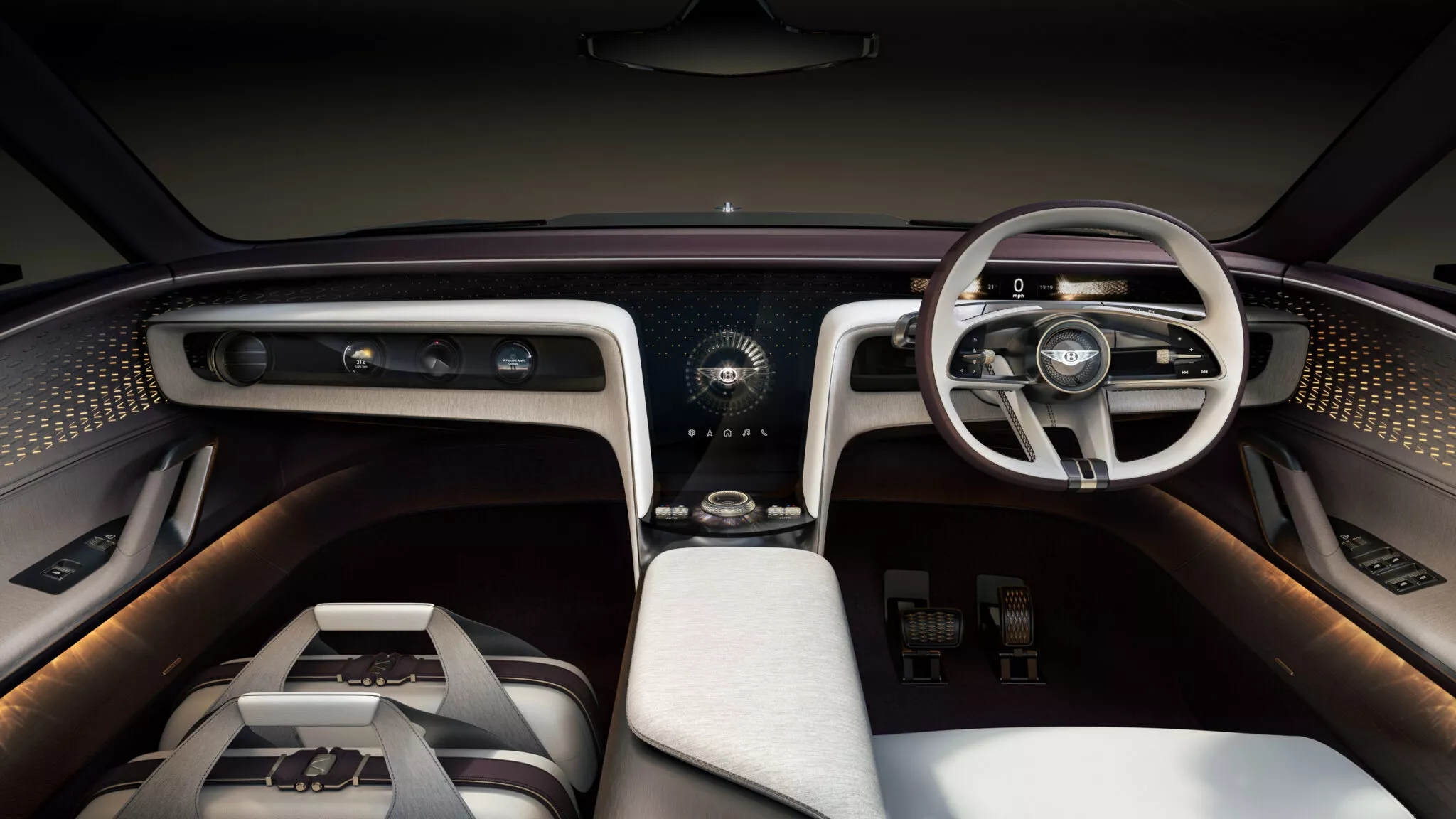 Bentley hé lộ xe điện siêu sang chỉ có 3 chỗ ngồi- Ảnh 12.