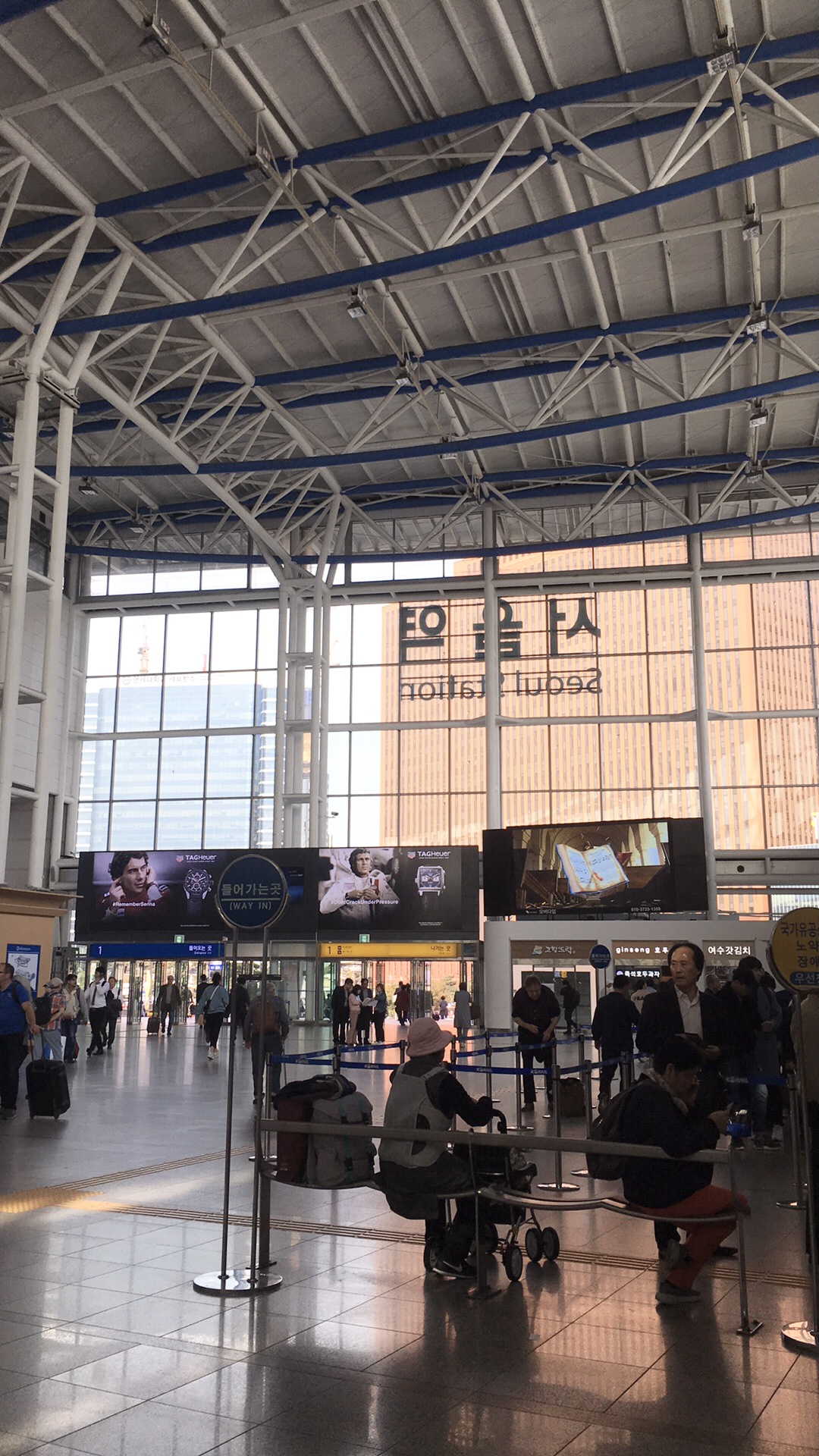 Khách Việt gặp cảnh y như phim "Train to Busan" khi đi tàu ở Hàn: "Tôi chưa bao giờ phải chạy nhanh đến thế"- Ảnh 1.