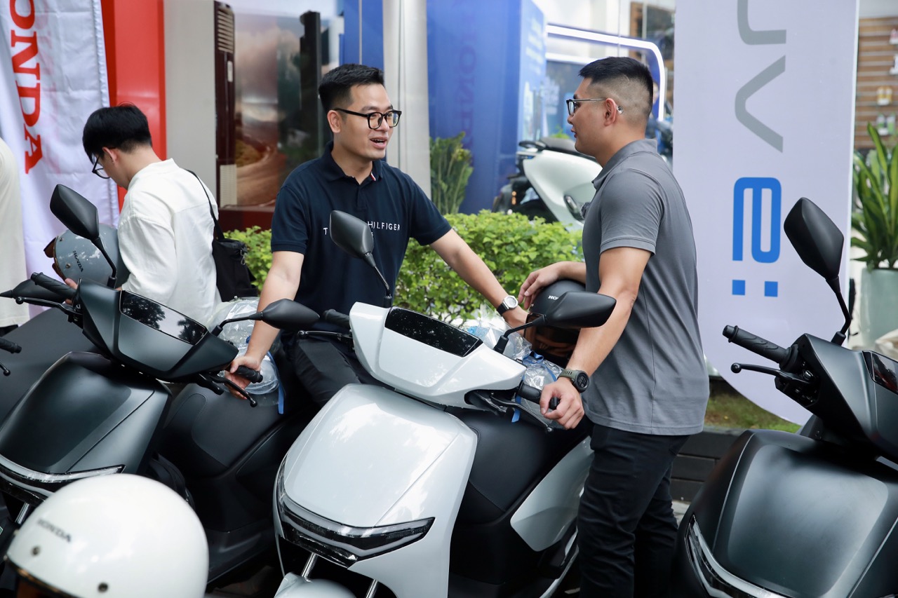 Cấm xe vào Vành đai 1 từ 2026, Honda CUV e: dễ ghi điểm trước Honda SH: Đi 100km chỉ tốn ngang mớ rau muống- Ảnh 3. Cấm xe vào Vành đai 1 từ 2026, Honda CUV e: dễ ghi điểm trước Honda SH: Đi 100km chỉ tốn ngang mớ rau muống- Ảnh 3.