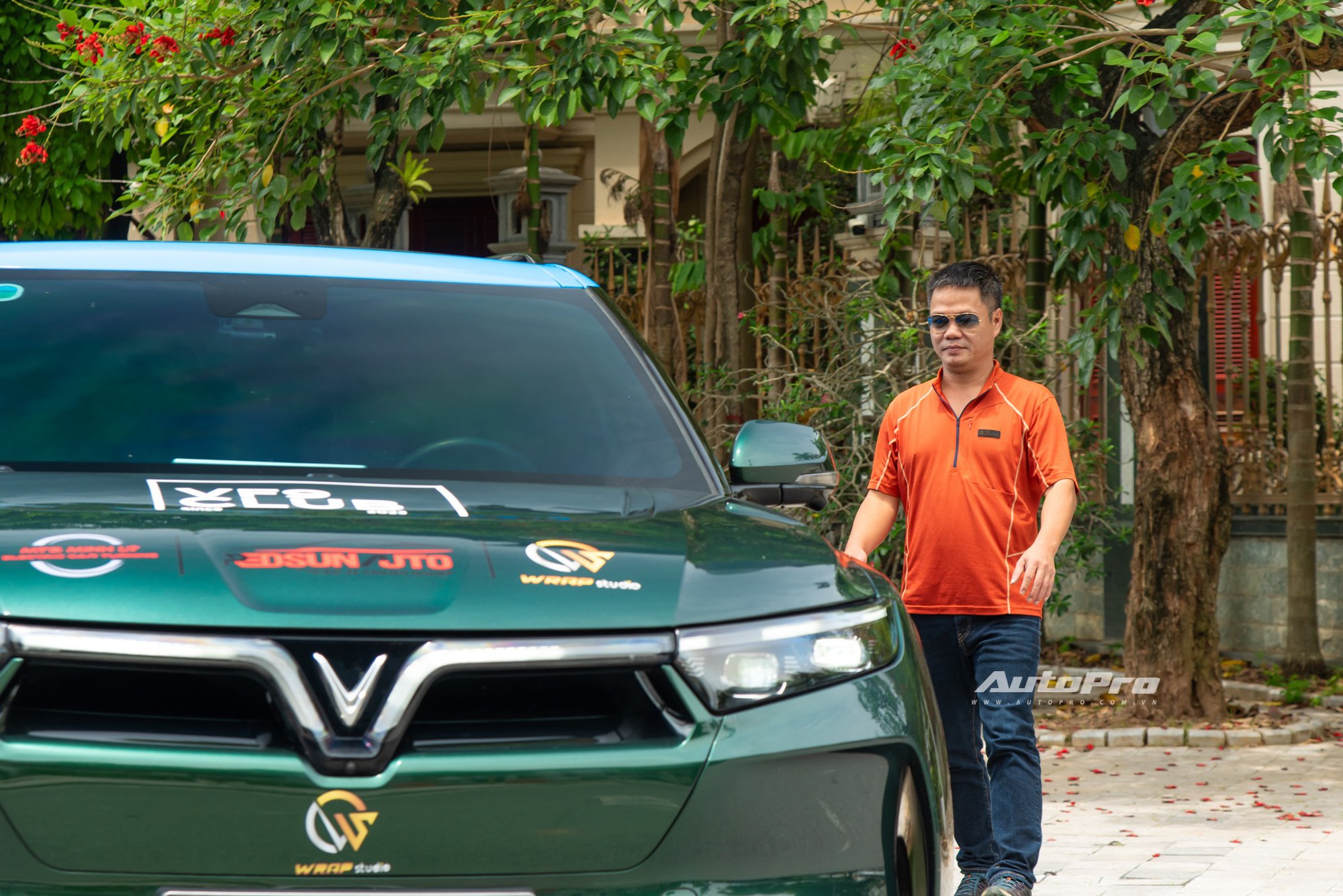 Lái VinFast VF 9 ‘gánh team’ leo núi Tây Bắc sạt lở, chủ xe chia sẻ: ‘Cố phá mãi xe chưa hỏng, dùng xong bỏ xó xe sang ở nhà’- Ảnh 17. Lái VinFast VF 9 ‘gánh team’ leo núi Tây Bắc sạt lở, chủ xe chia sẻ: ‘Cố phá mãi xe chưa hỏng, dùng xong bỏ xó xe sang ở nhà’- Ảnh 17.
